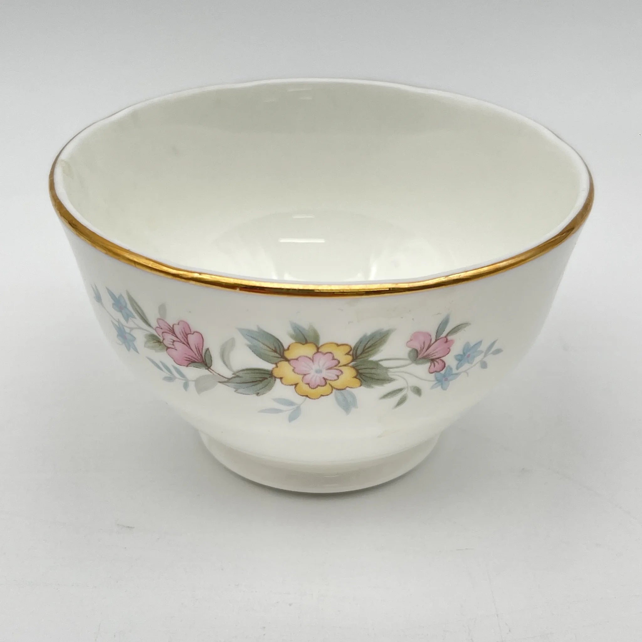 【复古】咖啡杯/ Mayfair (Mayfair) / 1950-1980年代(推测)/ Fine Bone China /英国/小花图案,柔和色调,金彩