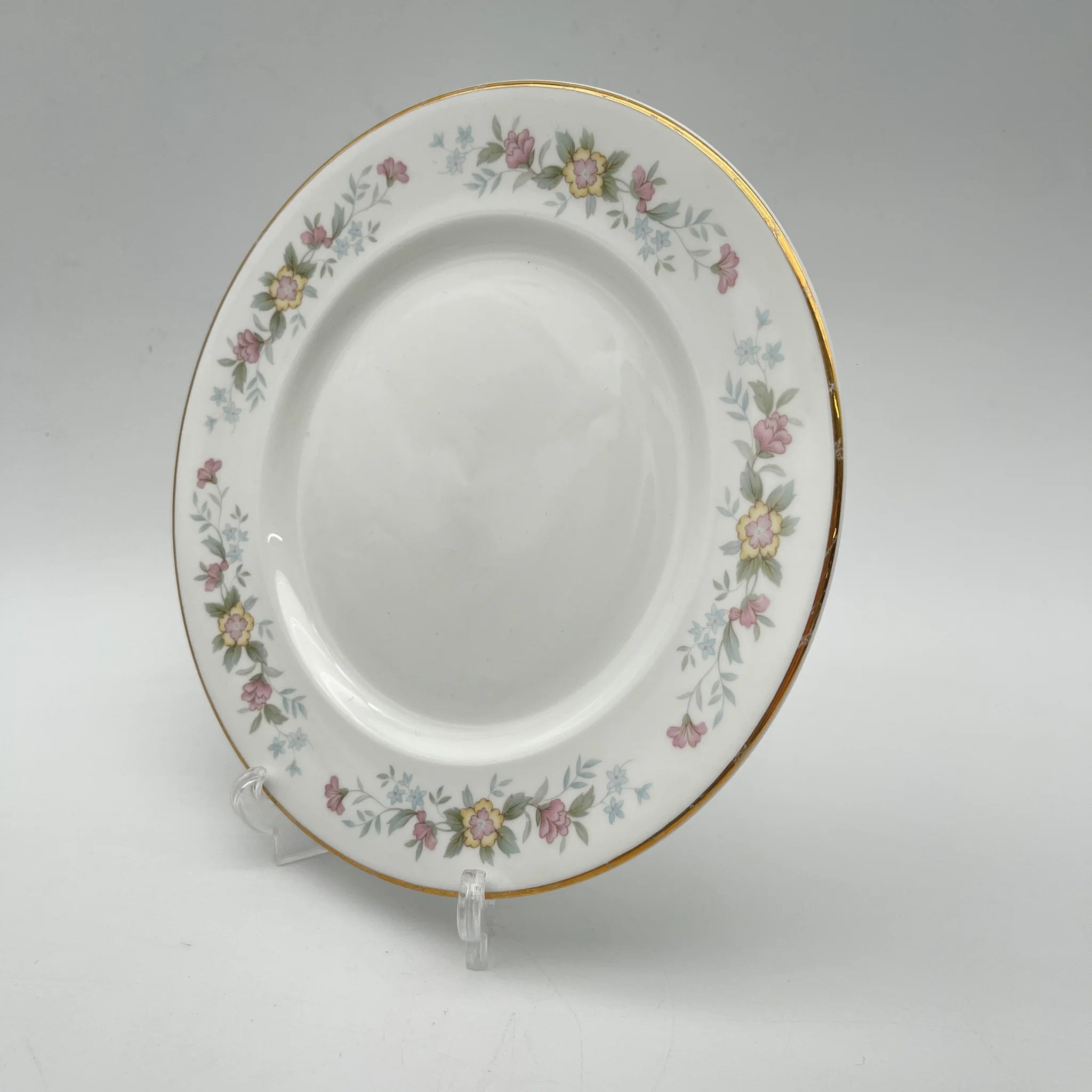 【复古】晚餐&甜点盘套装+备件盘/ Mayfair (Mayfair) / 1950-1980年代(推测)/ Fine Bone China /英国/ 小花图案,柔和色调,金彩