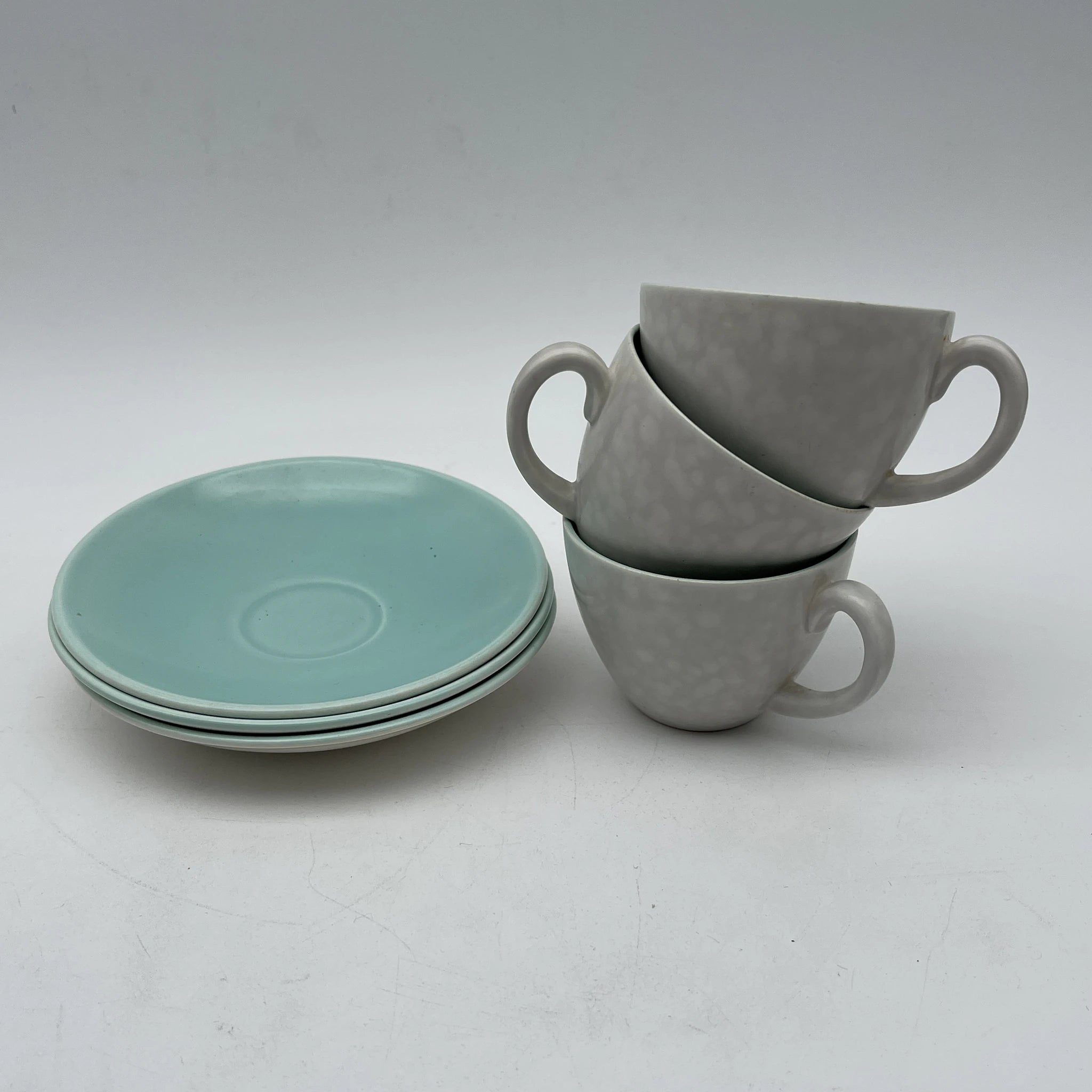 【葡萄酒】茶壶+杯子&碟子3p套装/ Poole Pottery(泳池壶)/ Twintone / Ice Green & Seagull / 1950-1960年代(估计)/陶器/英国/双色,斑点图案,海鸥蛋