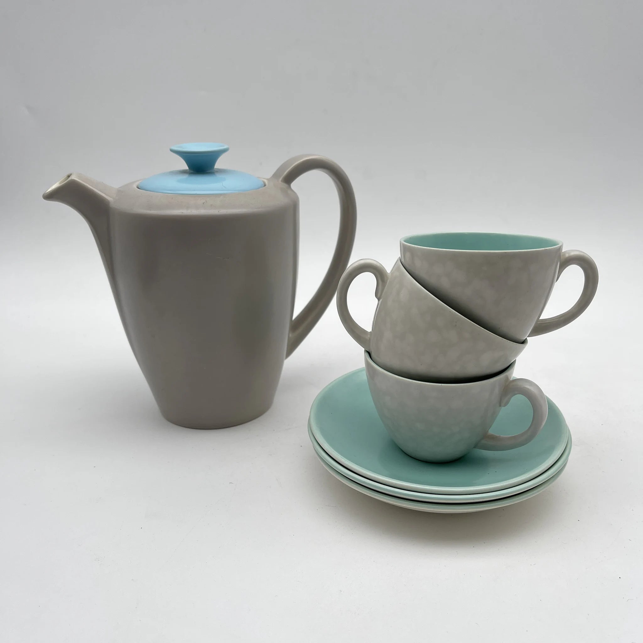 【葡萄酒】茶壶+杯子&碟子3p套装/ Poole Pottery(泳池壶)/ Twintone / Ice Green & Seagull / 1950-1960年代(估计)/陶器/英国/双色,斑点图案,海鸥蛋
