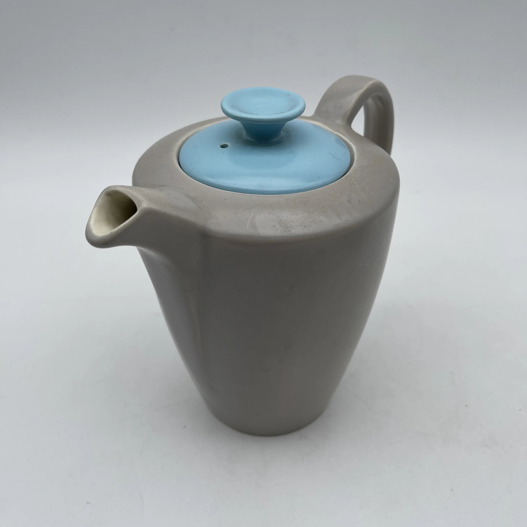 【葡萄酒】茶壶+杯子&碟子3p套装/ Poole Pottery(泳池壶)/ Twintone / Ice Green & Seagull / 1950-1960年代(估计)/陶器/英国/双色,斑点图案,海鸥蛋