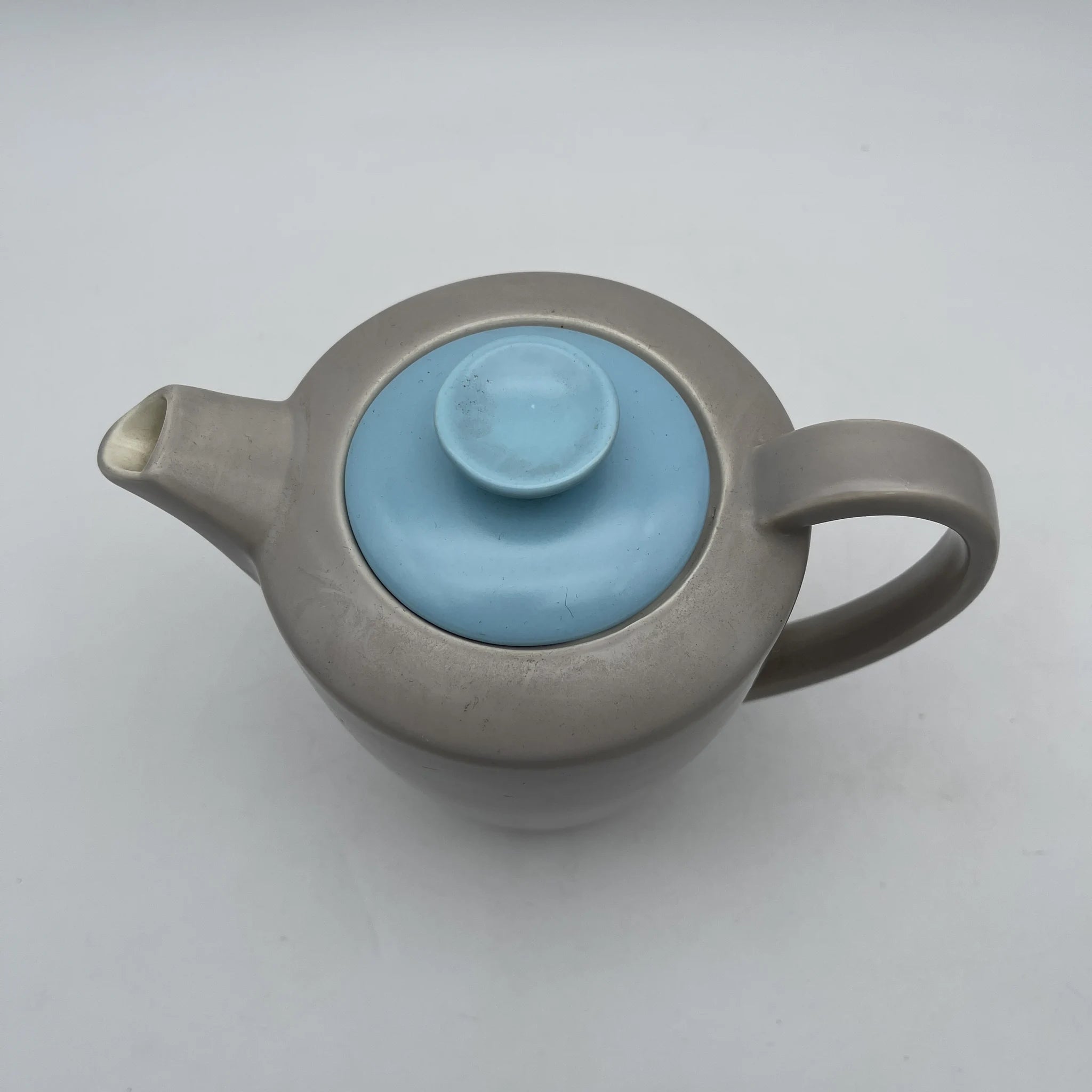 【葡萄酒】茶壶+杯子&碟子3p套装/ Poole Pottery(泳池壶)/ Twintone / Ice Green & Seagull / 1950-1960年代(估计)/陶器/英国/双色,斑点图案,海鸥蛋