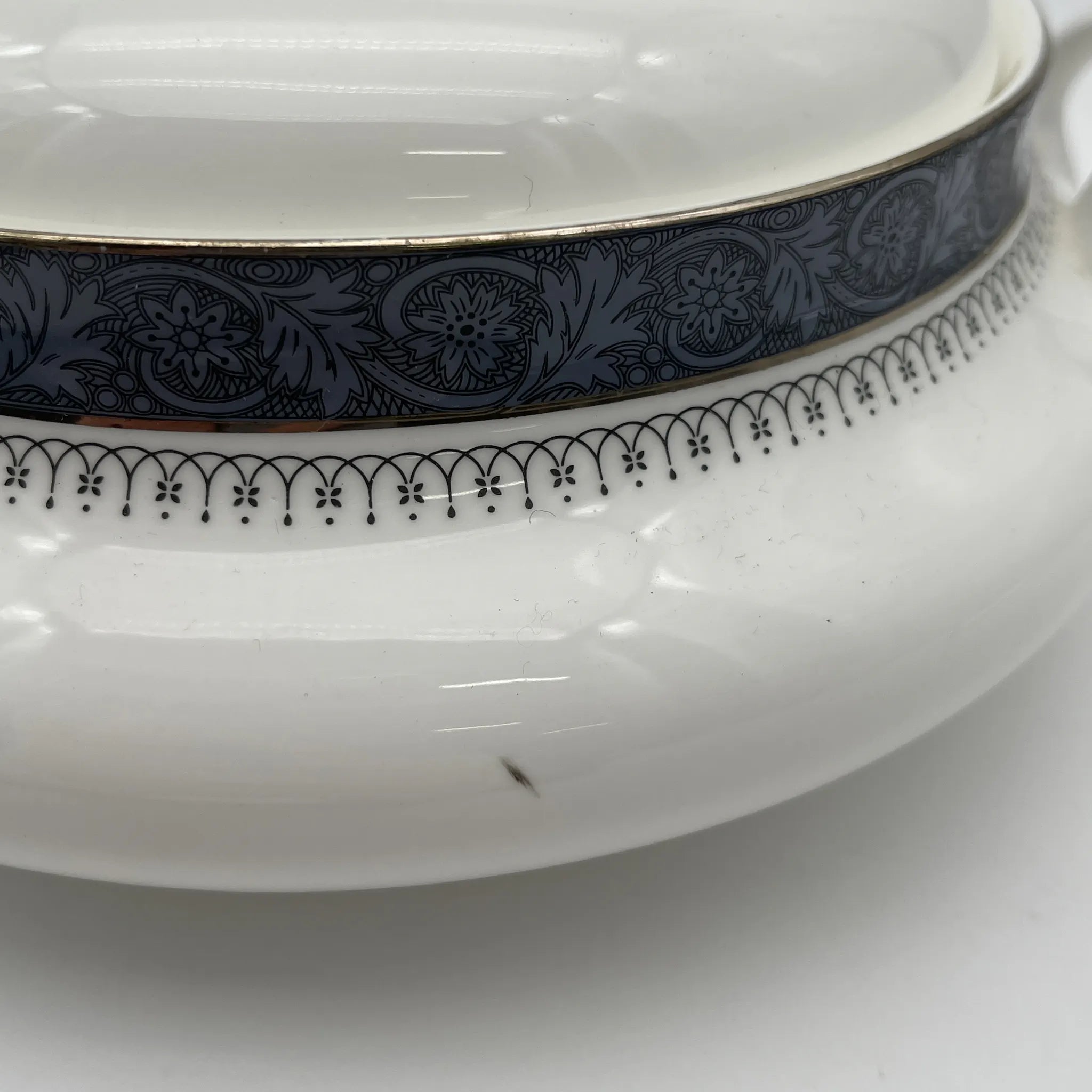 【复古】supierre / Royal Doulton / Sherbrooke / 1970-1990年代/ Fine Bone China / 英格兰/银彩,阿坎萨斯,节日(花纲)