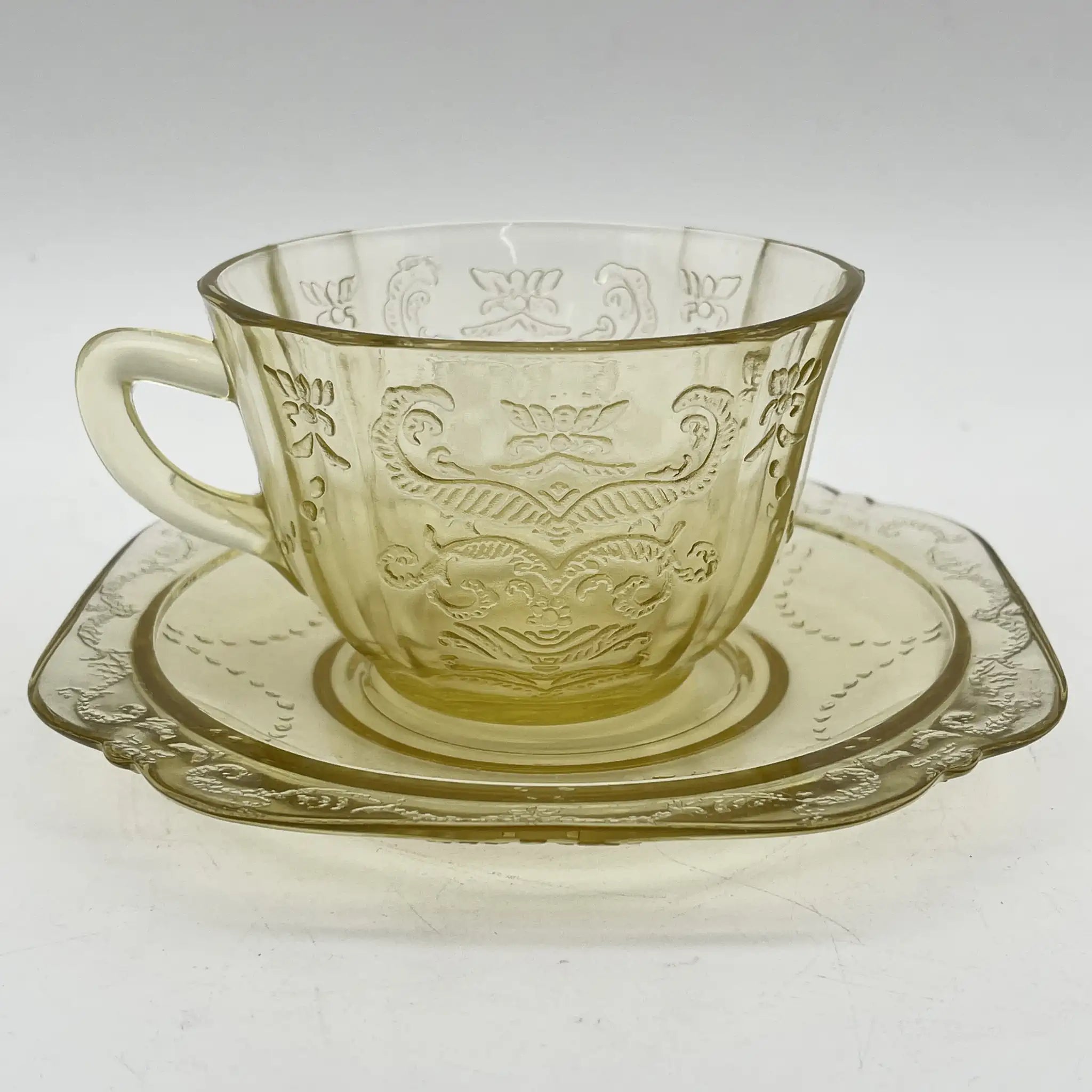 【复古】杯&碟2p / Federal Glass(联邦玻璃)/ Madrid / 1930s /玻璃/美国/解压缩玻璃,压模成型, 琥珀