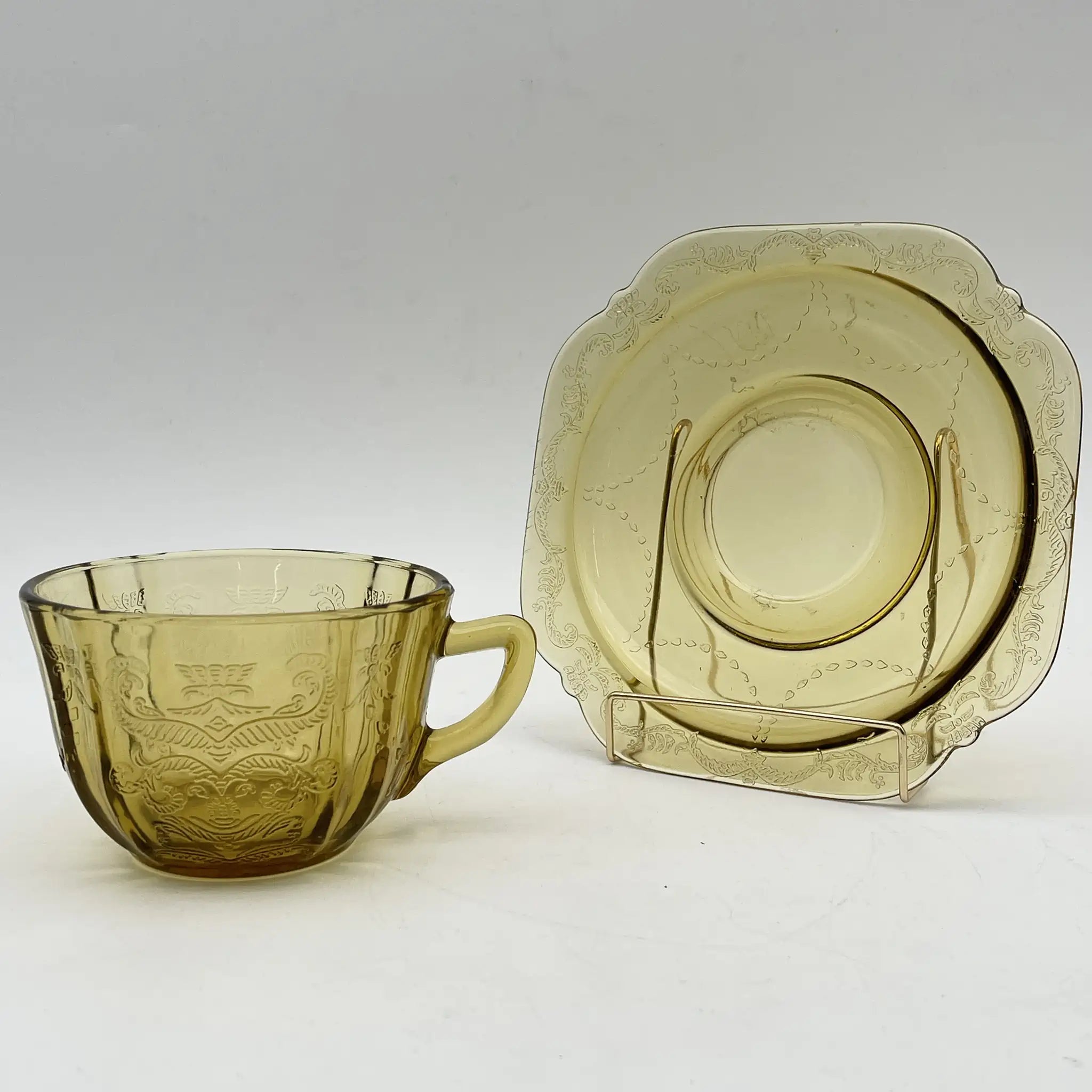 【复古】杯&碟子/ Federal Glass(联邦玻璃)/ Madrid / Recollection / 1976 /玻璃/美国/ 解压玻璃,压模成型,琥珀