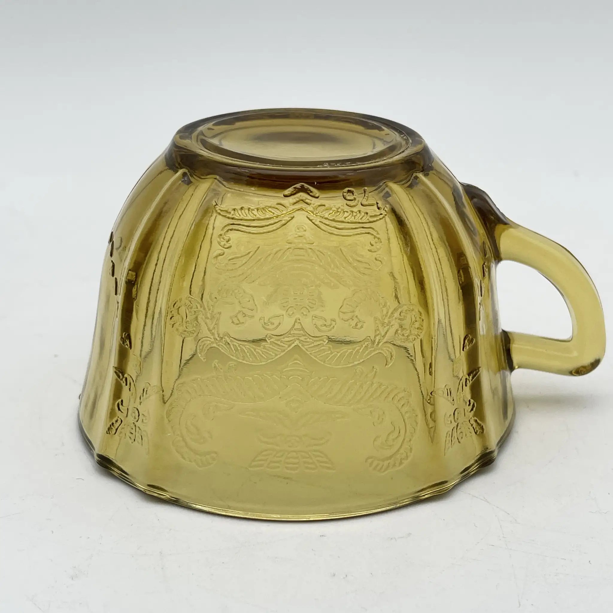 【复古】杯&碟2p / Federal Glass(联邦玻璃)/ Madrid / Recollection / 1976 /玻璃/美国/ 解压玻璃,压模成型,琥珀