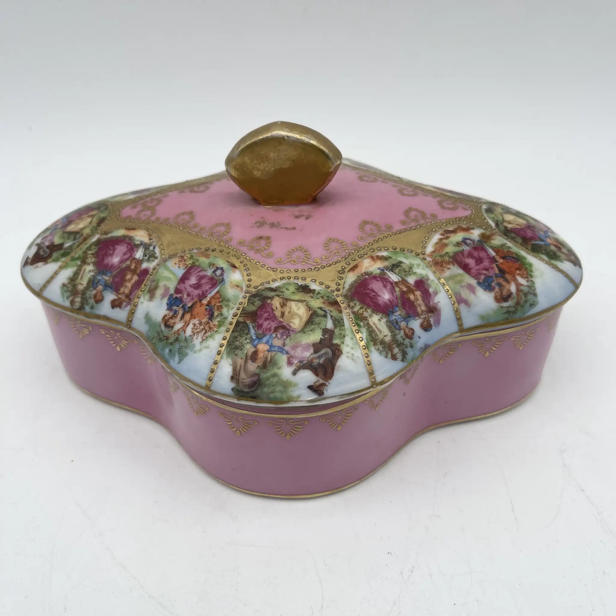 【アンティーク】 小物入れ / セーブル様式 / 推定19C後半 / 磁器 / フランス / フェート・ギャラント, 金彩盛り上げ