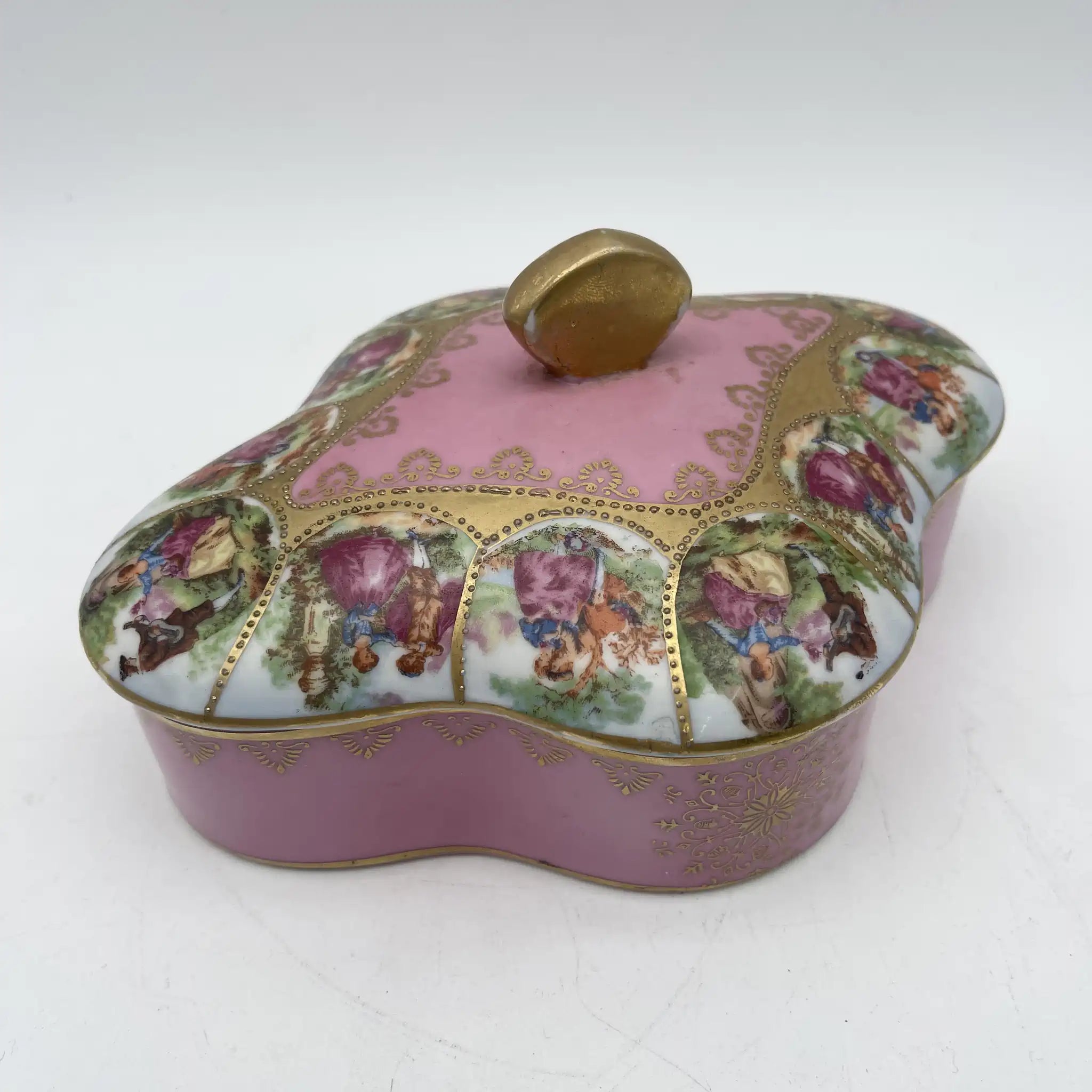 【アンティーク】 小物入れ / セーブル様式 / 推定19C後半 / 磁器 / フランス / フェート・ギャラント, 金彩盛り上げ