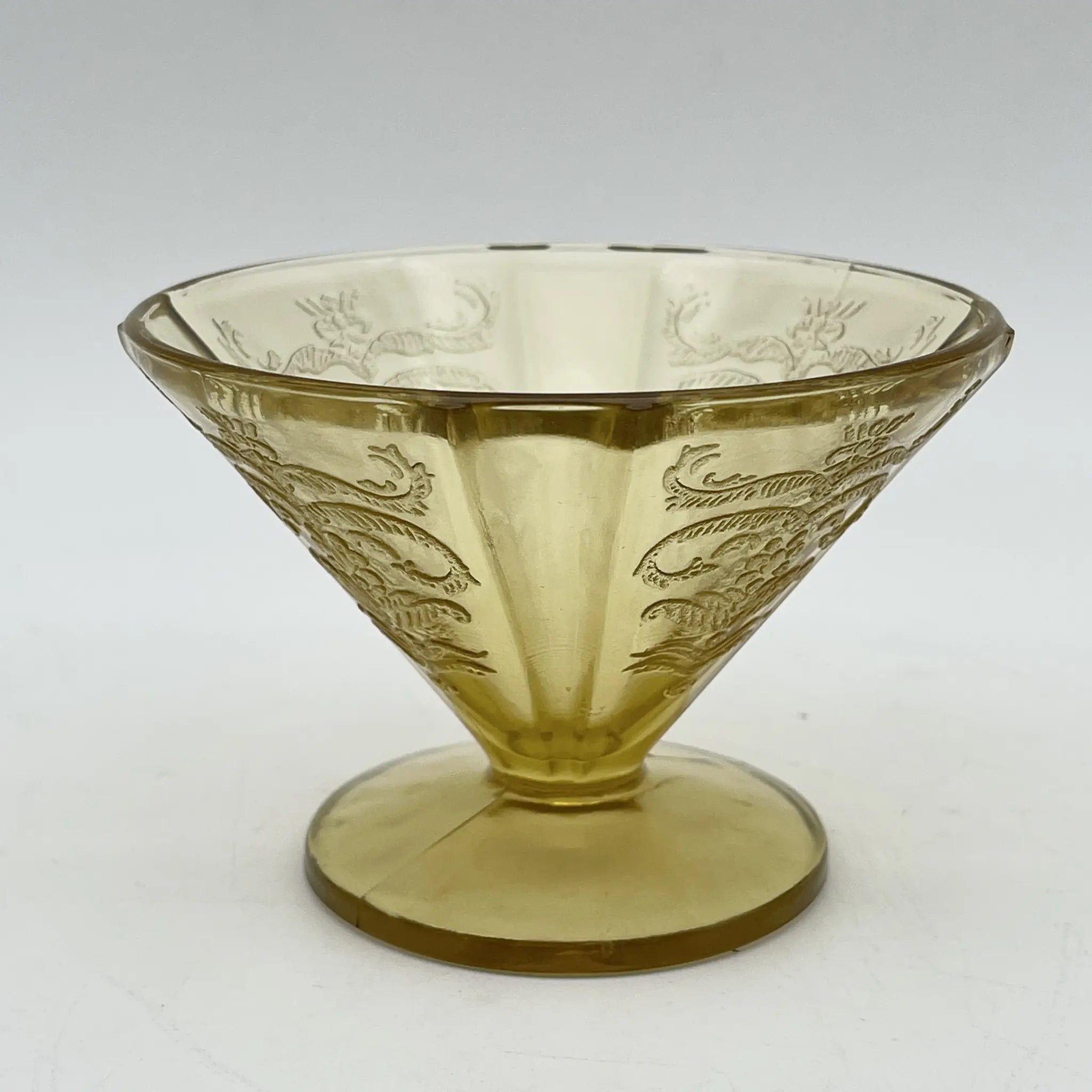 【ビンテージ】 シャーベットグラス / Indiana Glass (インディアナ・グラス) / Madrid / Recollection / 1980- / ガラス / アメリカ / デプレッショングラス, 型押し成型, アンバー