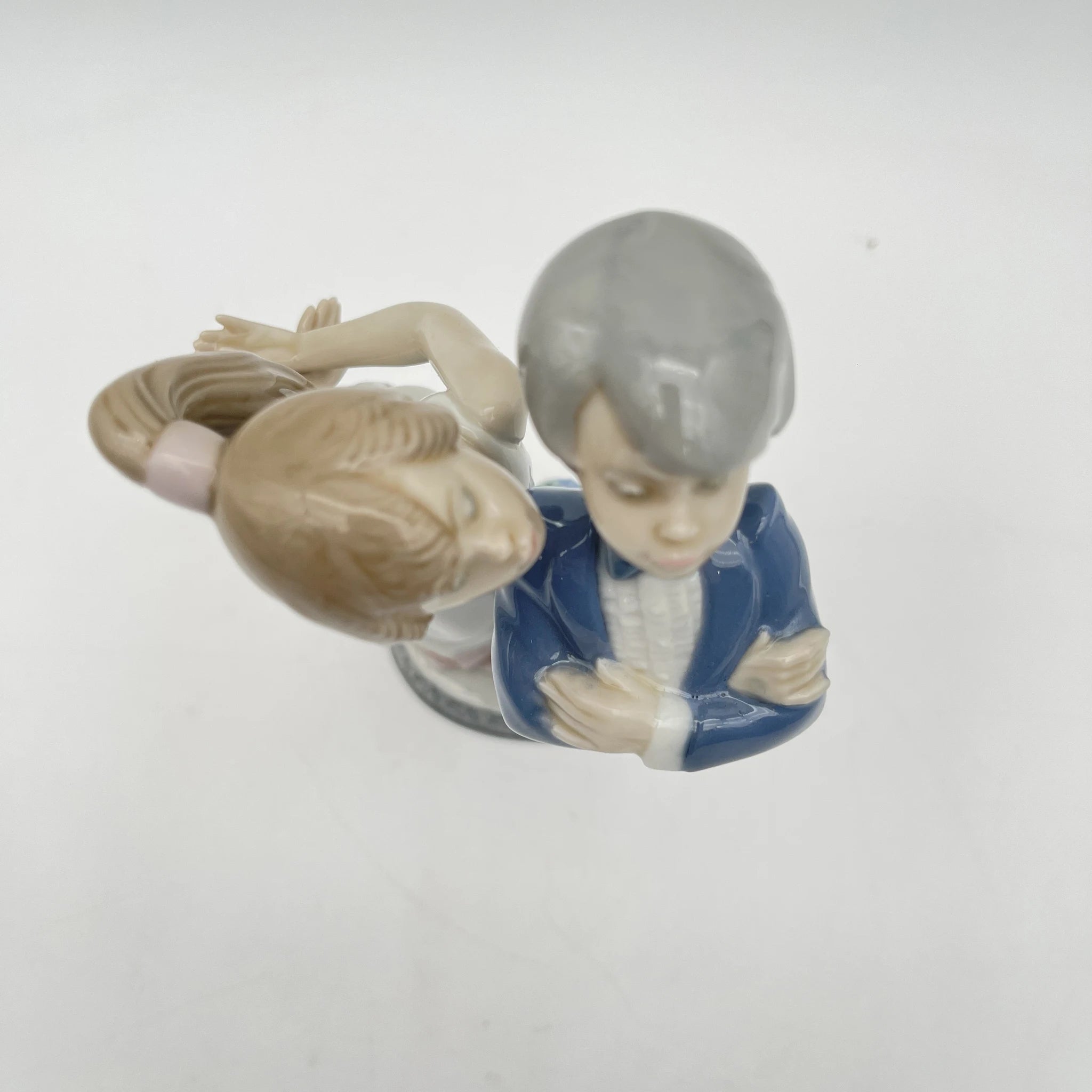 【リユース】 フィギュリン (陶磁器人形) / LLADRÓ (リヤドロ) / 推定1990-2000s / 磁器 / スペイン / パステルカラー