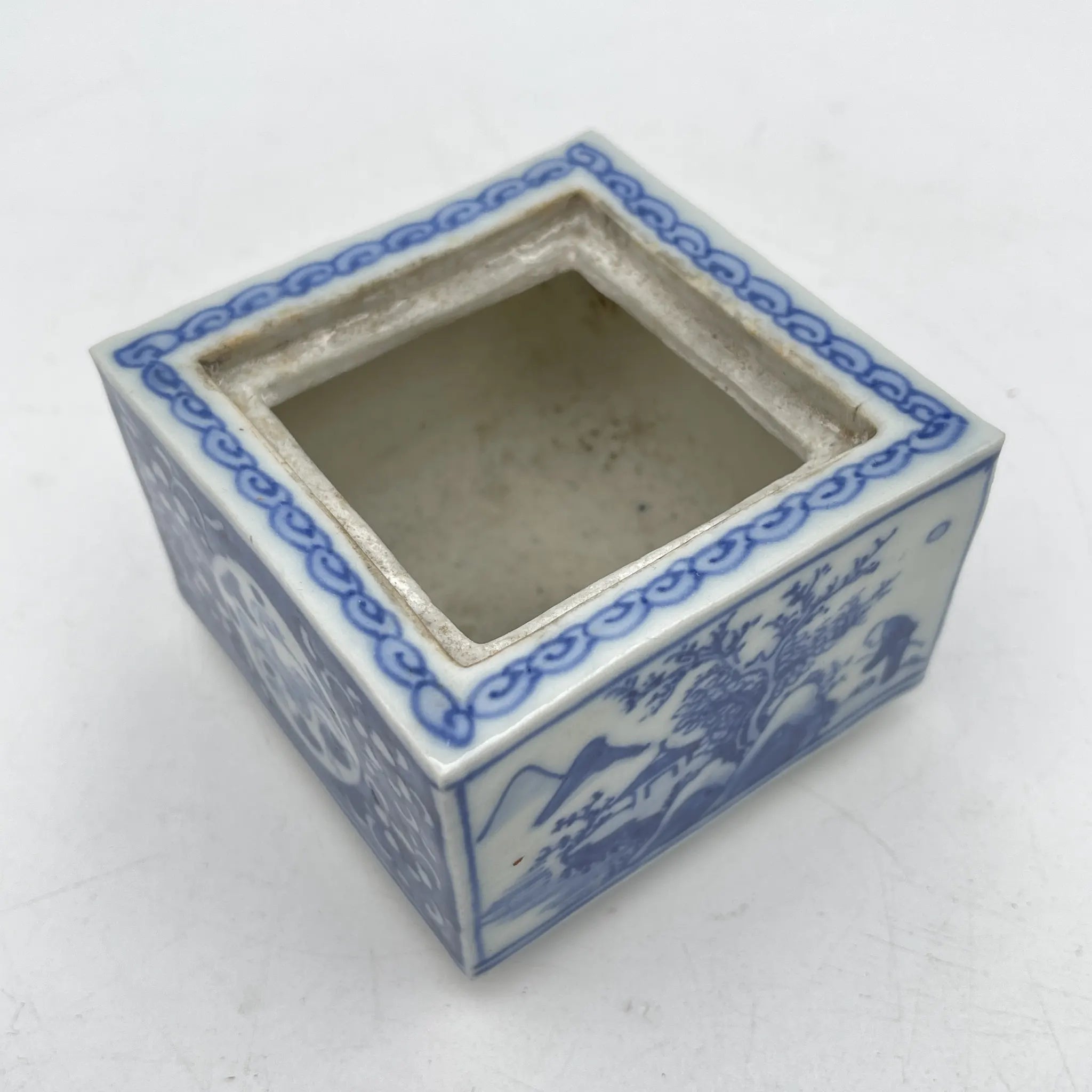 【复古】香炉/祥瑞/推测20c中后期/瓷器/日本/狮子,鹤,山水,青花