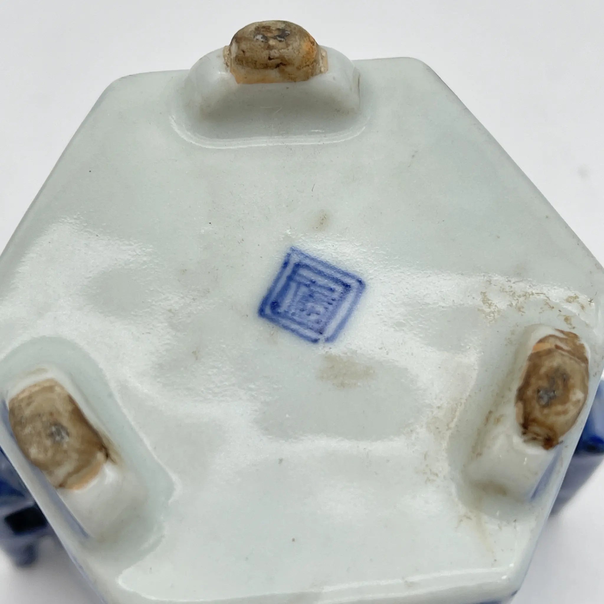 【复古】香炉/祥瑞/推测20c中后期/瓷器/日本/狮子,凤凰,青花