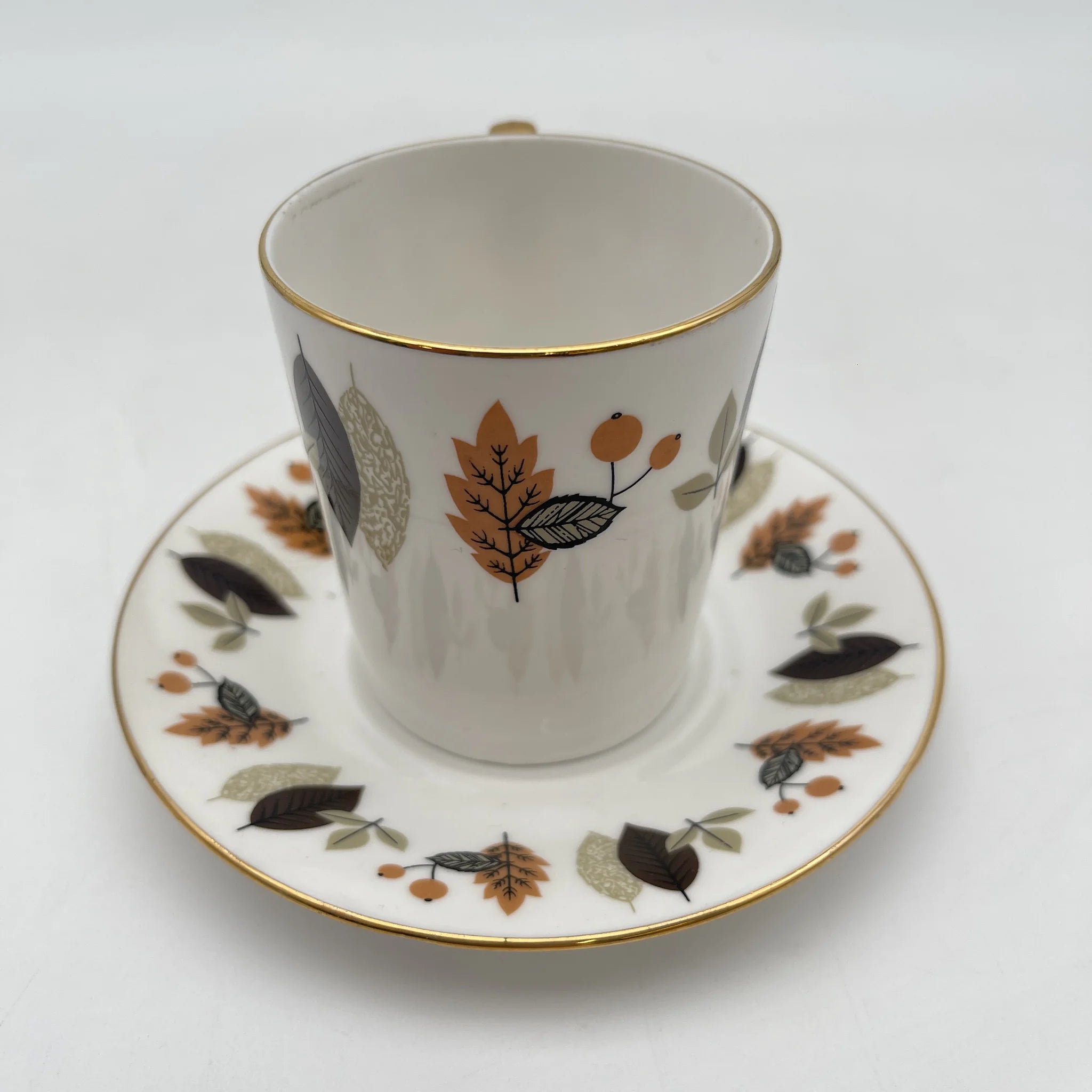 【复古】杯&碟2p / Royal Imperial(皇家帝国)/估计20c中期/ Bone China /英国/ otamleaf,金彩