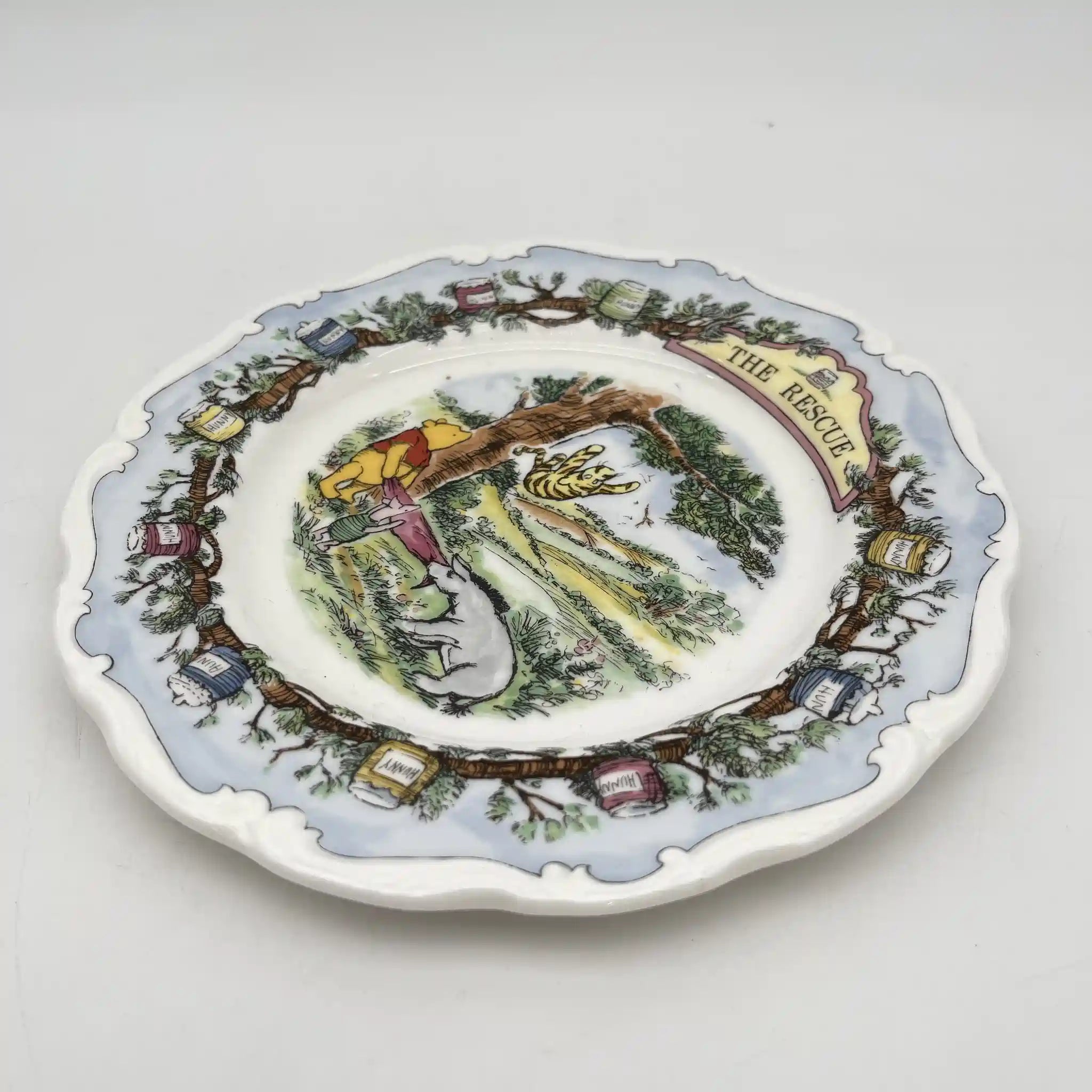 【复古】甜点盘(中盘)/ Royal Doulton / The Winnie The Pooh Collection / The Rescue /估计1990s / Bone China /英国/ John Finnie