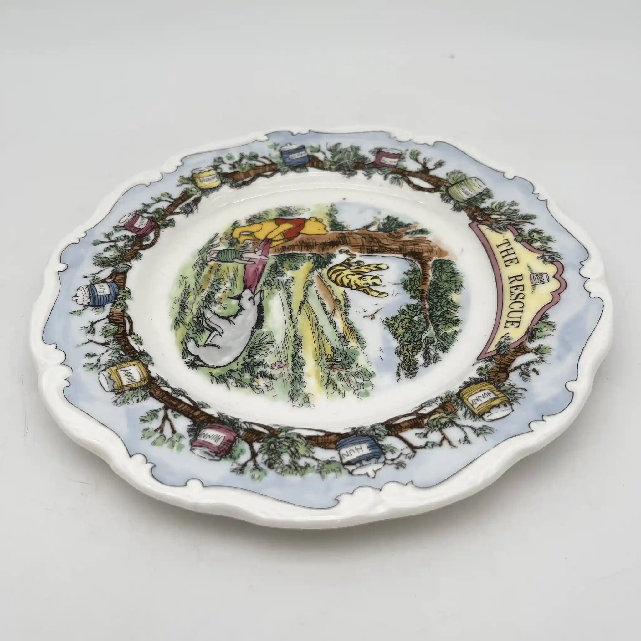 【复古】甜点盘(中盘)/ Royal Doulton / The Winnie The Pooh Collection / The Rescue /估计1990s / Bone China /英国/ John Finnie
