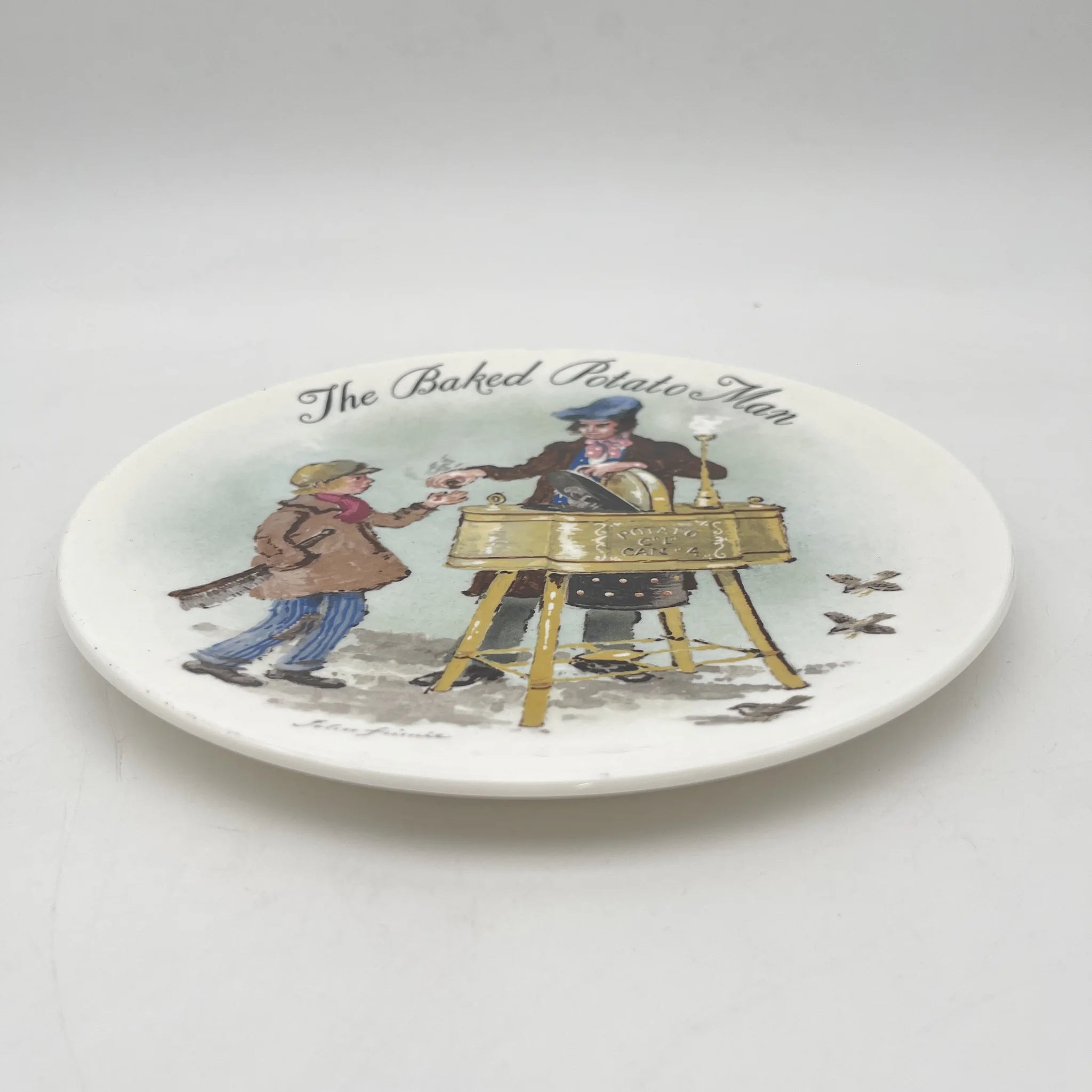 【复古】甜点盘/ Wedgewood / The Street Sellers of London / The Baked Potato Man / 1985 / Bone China /英国