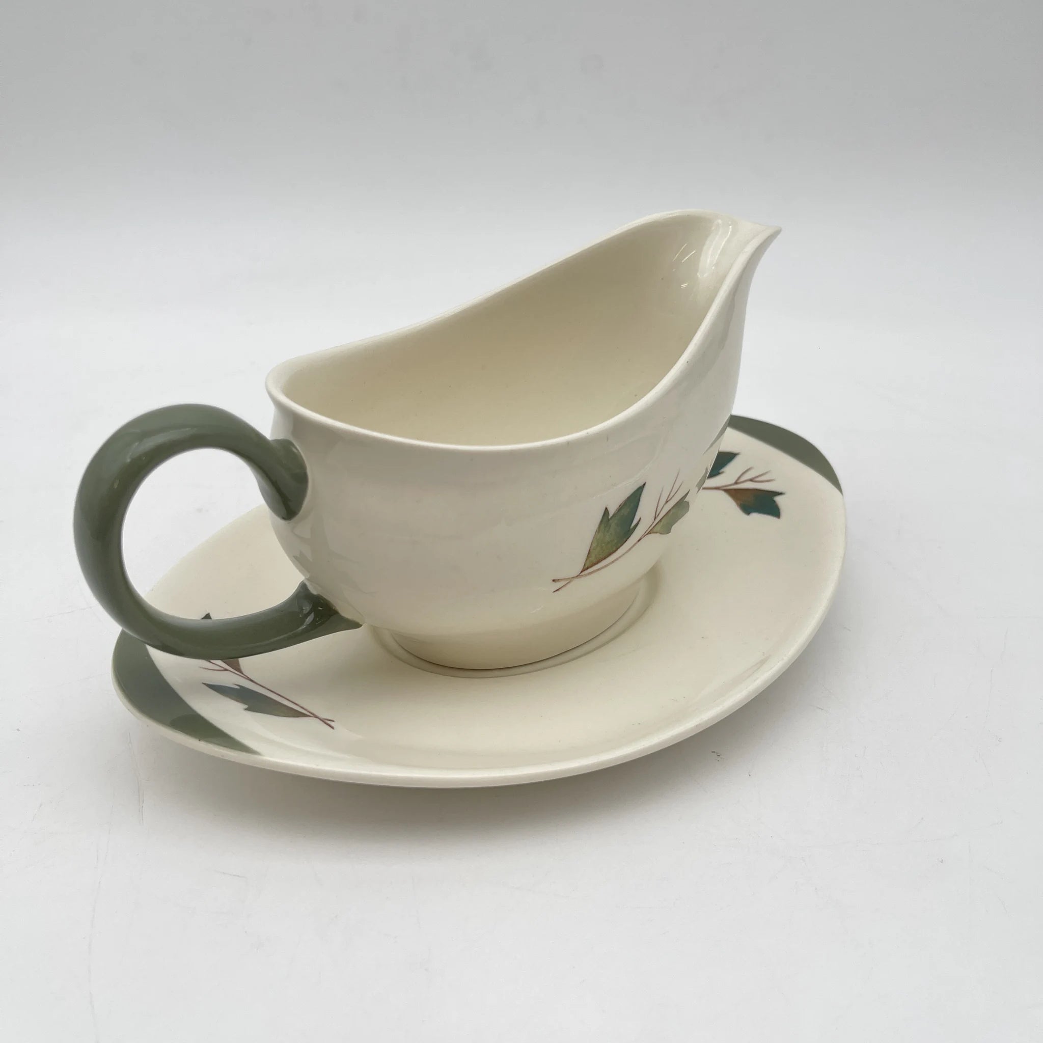 【复古】酱汁船和碟子/ Wedgewood / Covent Garden /估计20c中期/陶器/英国/植物艺术