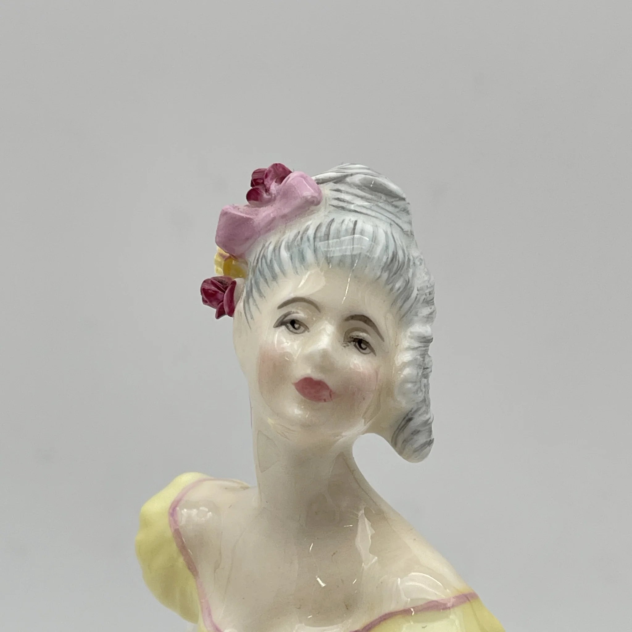 【复古】陶俑/ Royal Doulton / Ninette / 20c后期/ Bone China /英国/ Peggy Davies,手绘