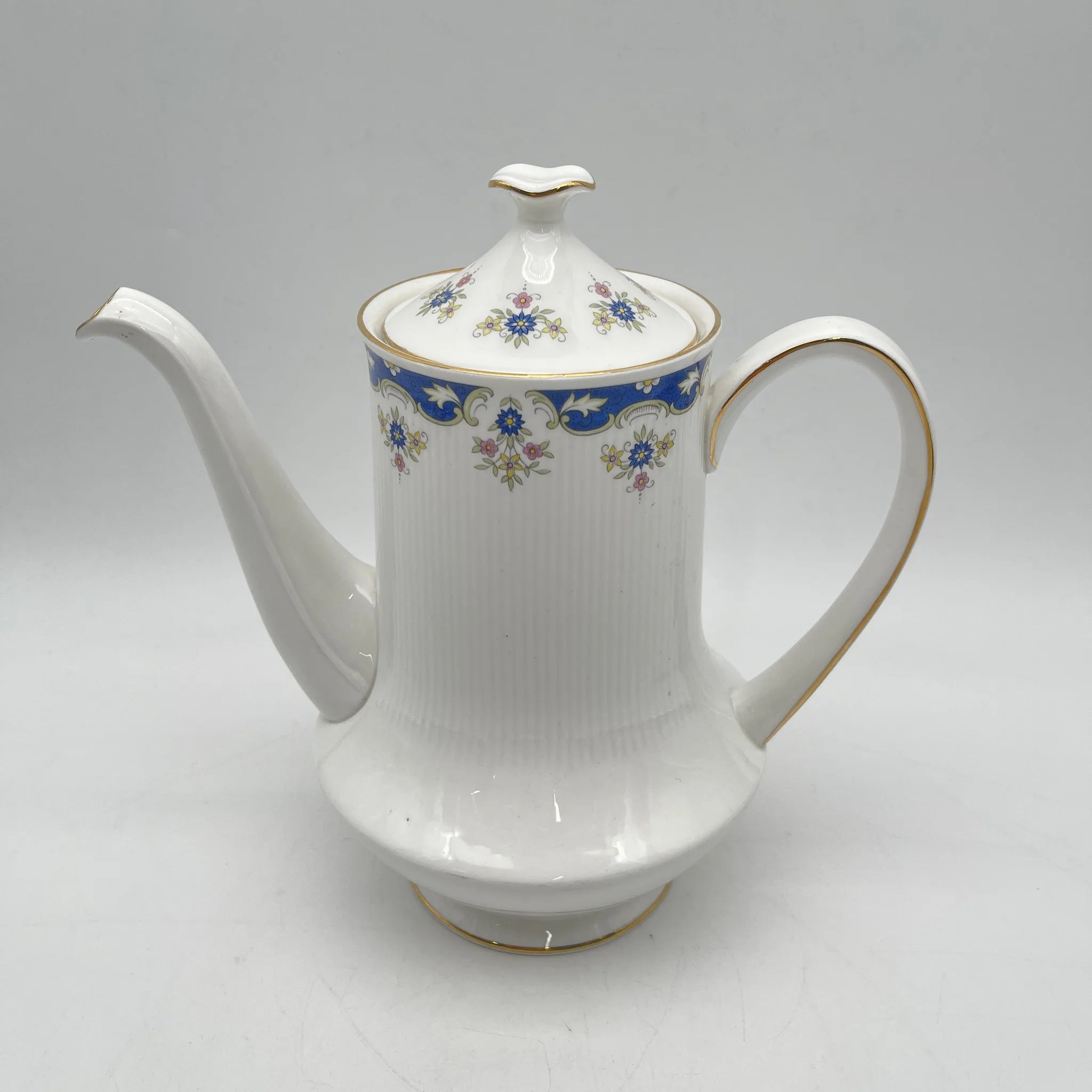 【复古】咖啡壶/ Paragon / Coniston /估计20c中期/ Fine Bone China /英国/果味,钴,小花