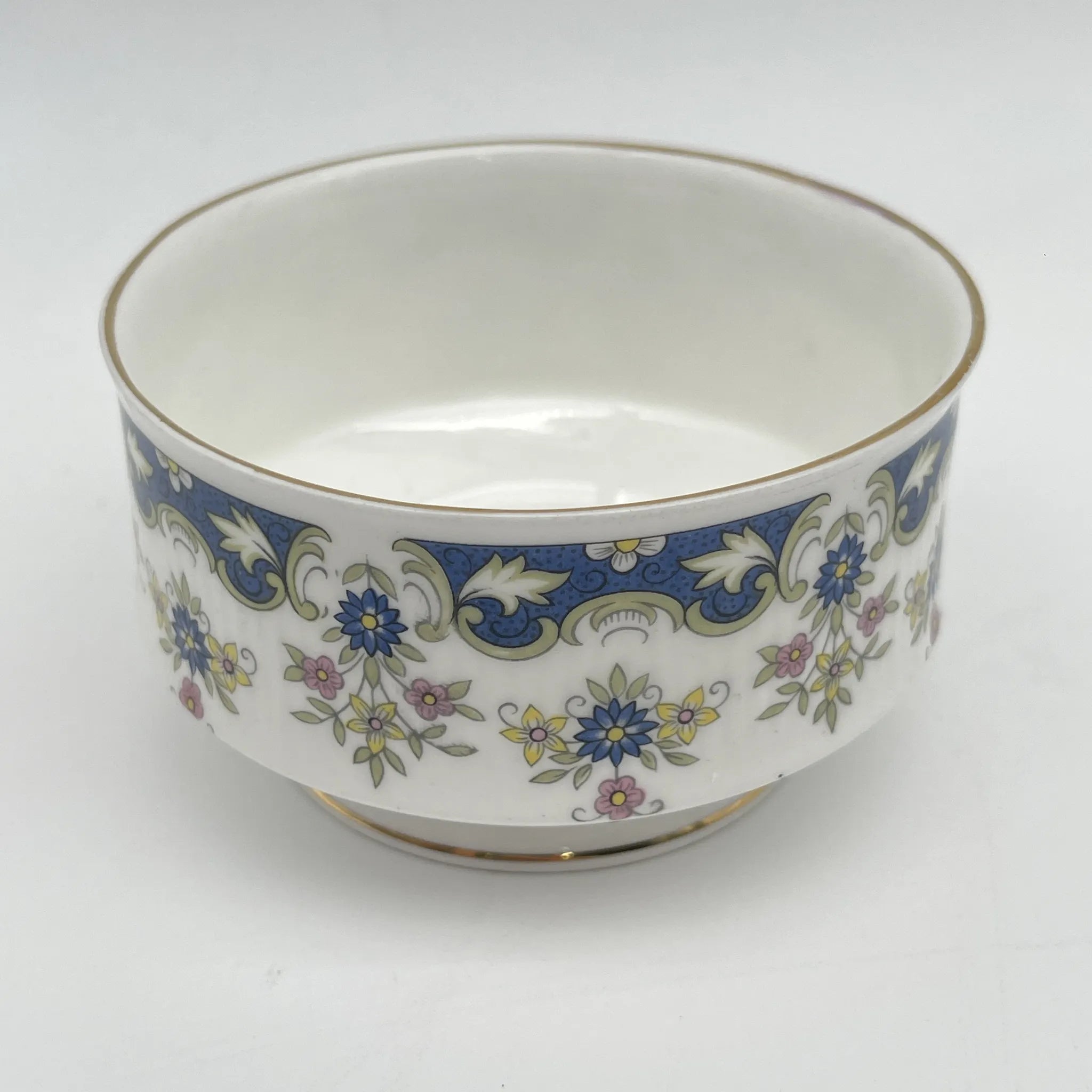 【复古】糖碗/ Paragon / Coniston /估计20c中期/ Fine Bone China /英国/果味,钴,小花