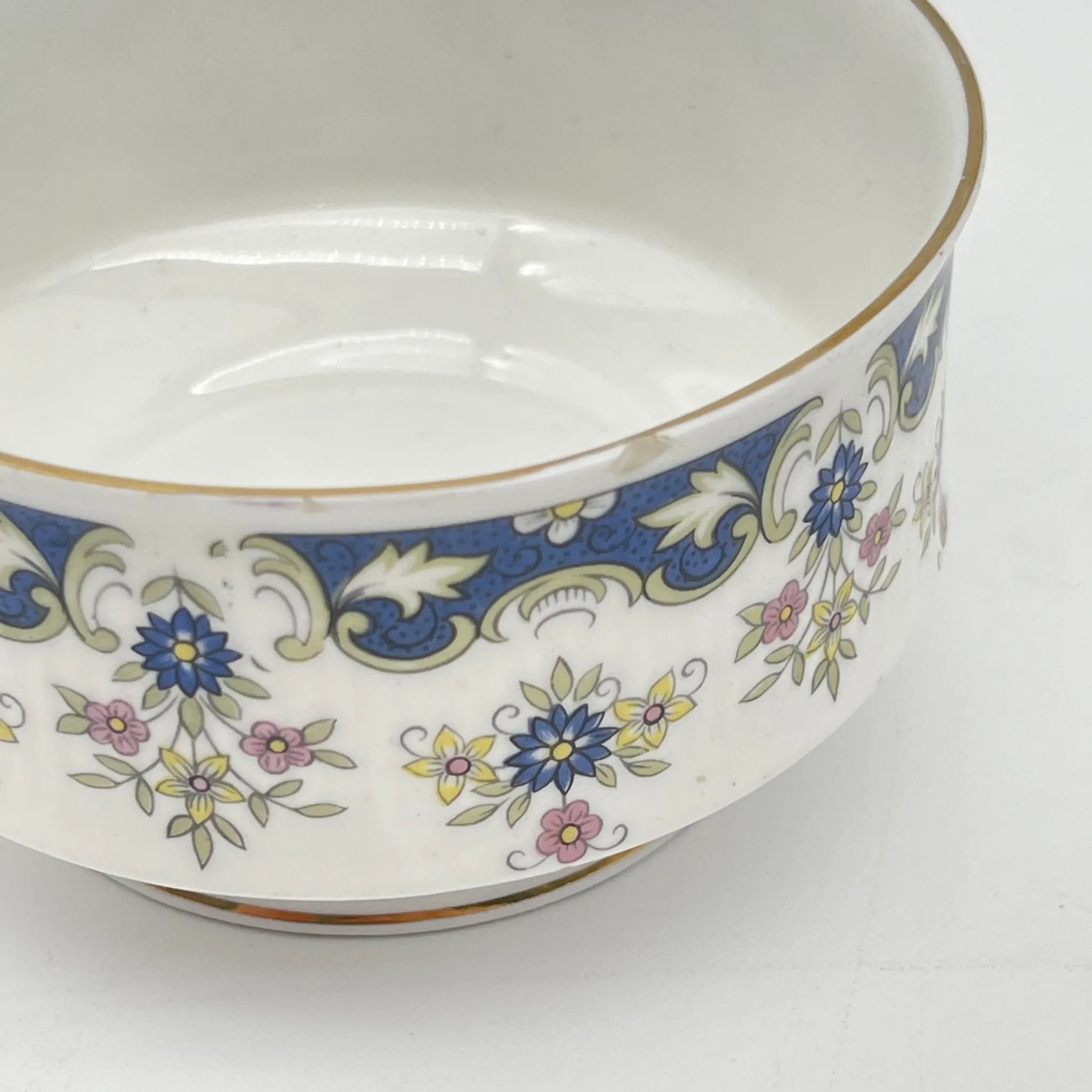 【复古】糖碗/ Paragon / Coniston /估计20c中期/ Fine Bone China /英国/果味,钴,小花