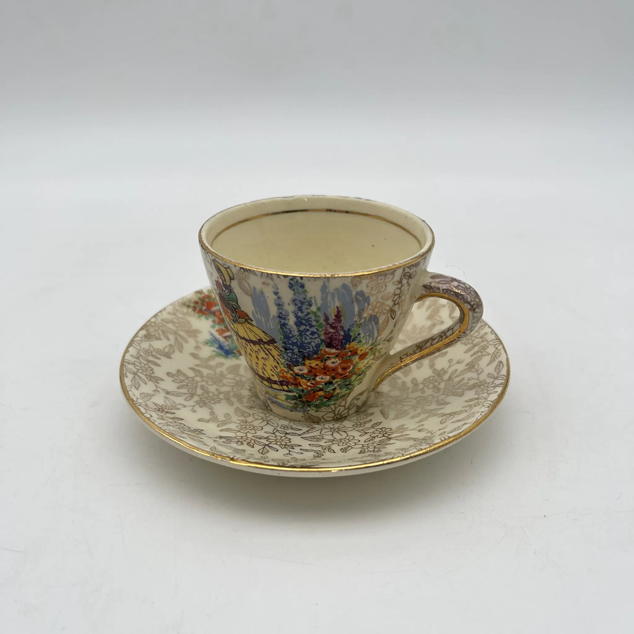 【复古】杯和碟子2p +碟子/ Empire Porcelain /估计20c中期/陶器/英国/ chinz