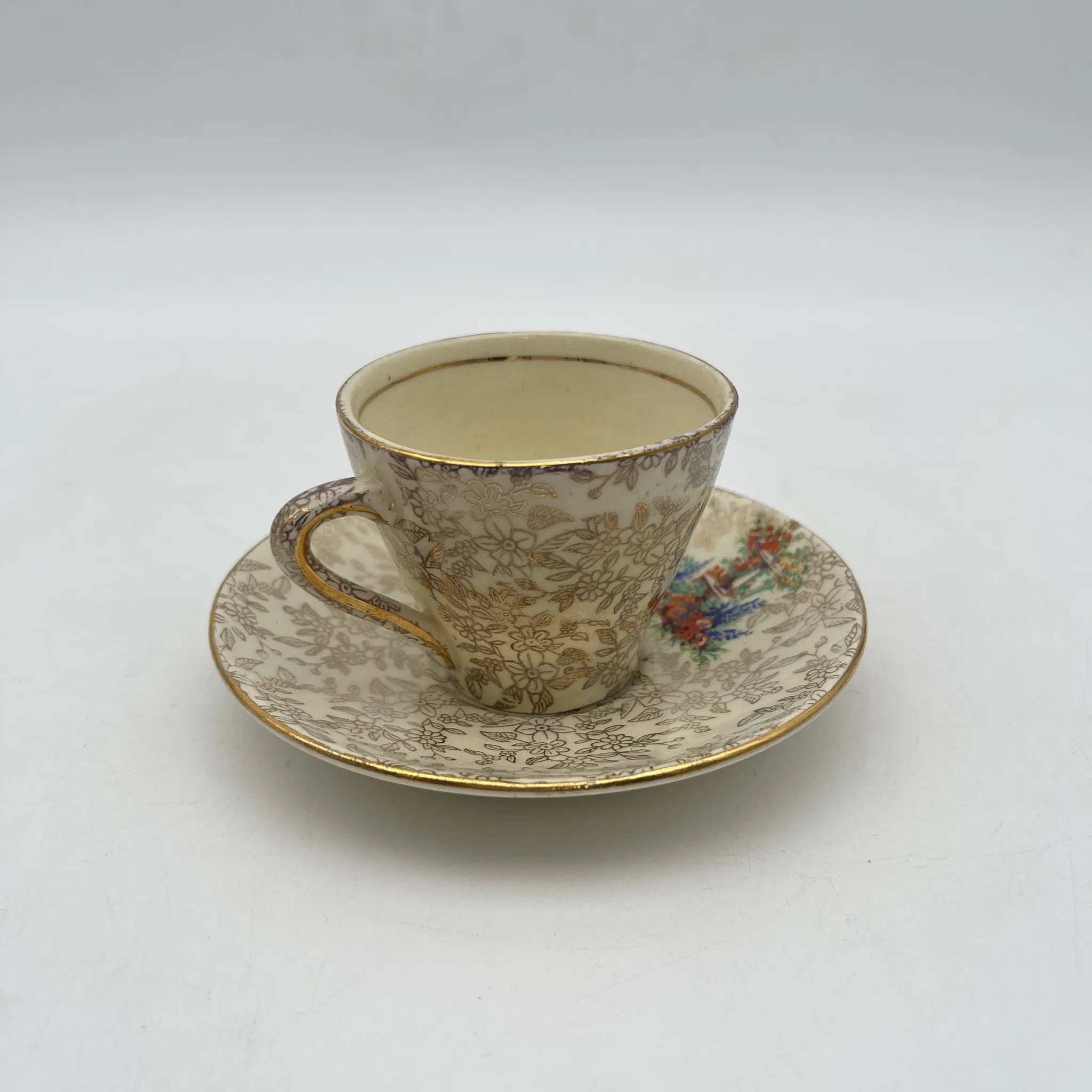【复古】杯和碟子2p +碟子/ Empire Porcelain /估计20c中期/陶器/英国/ chinz