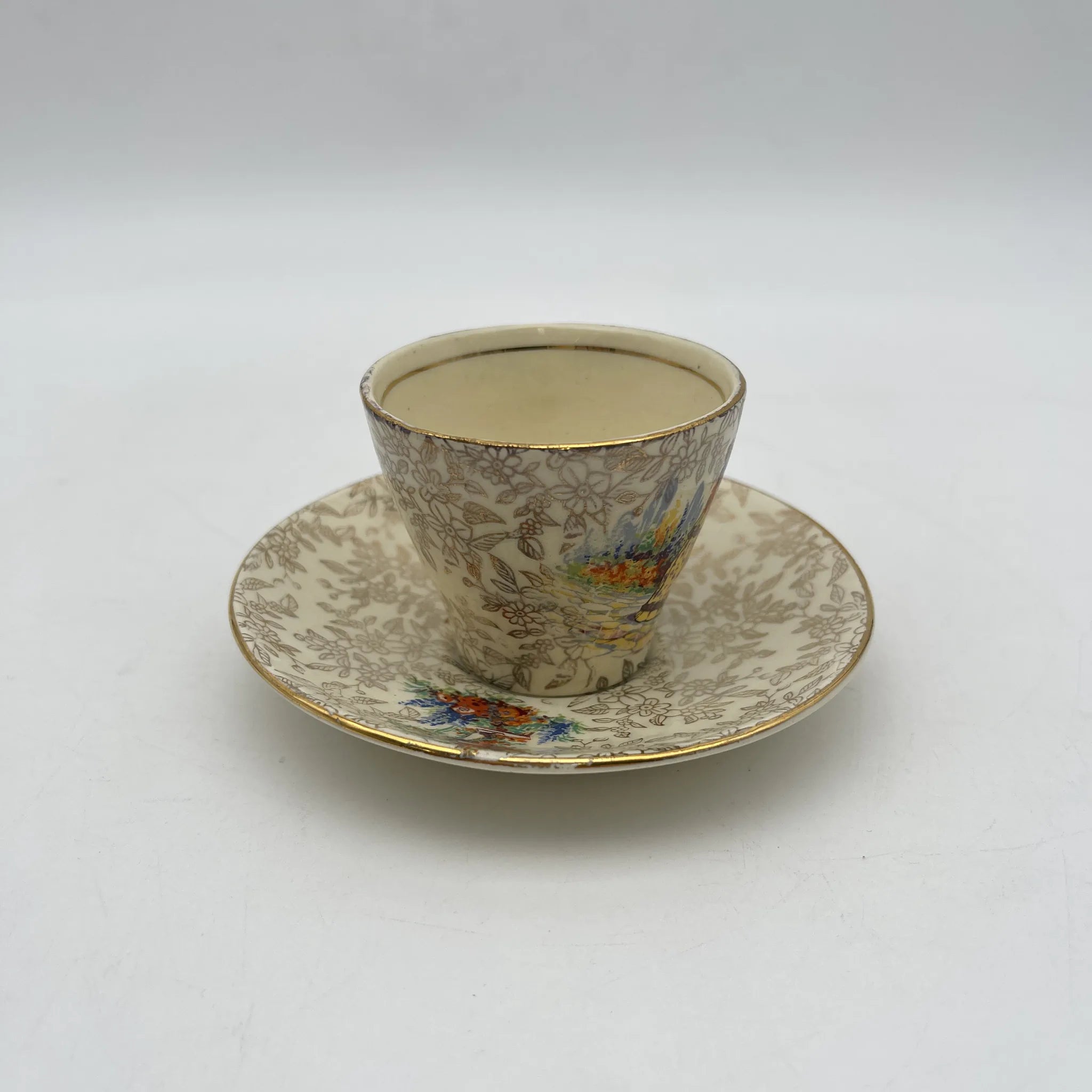【复古】杯和碟子2p +碟子/ Empire Porcelain /估计20c中期/陶器/英国/ chinz