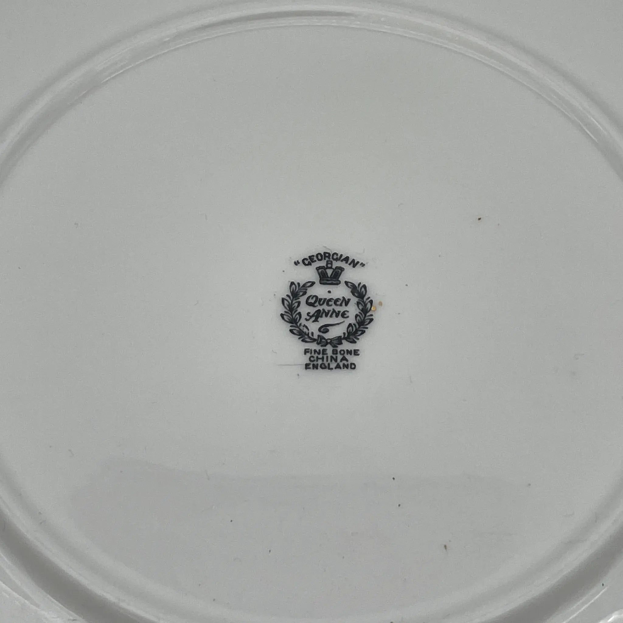 【复古】晚餐盘(主盘)/ Queen Anne / Georgian /推测20c中期/ Fine Bone China /英国/带耳