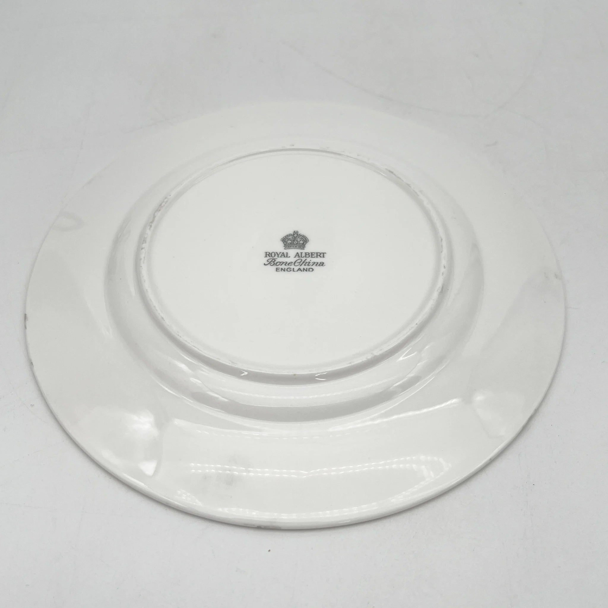 【复古】三重奏(c&s +甜点盘)2p / Royal Albert / Masquerade /估计20c中期/ Bone China /英国/黑玫瑰