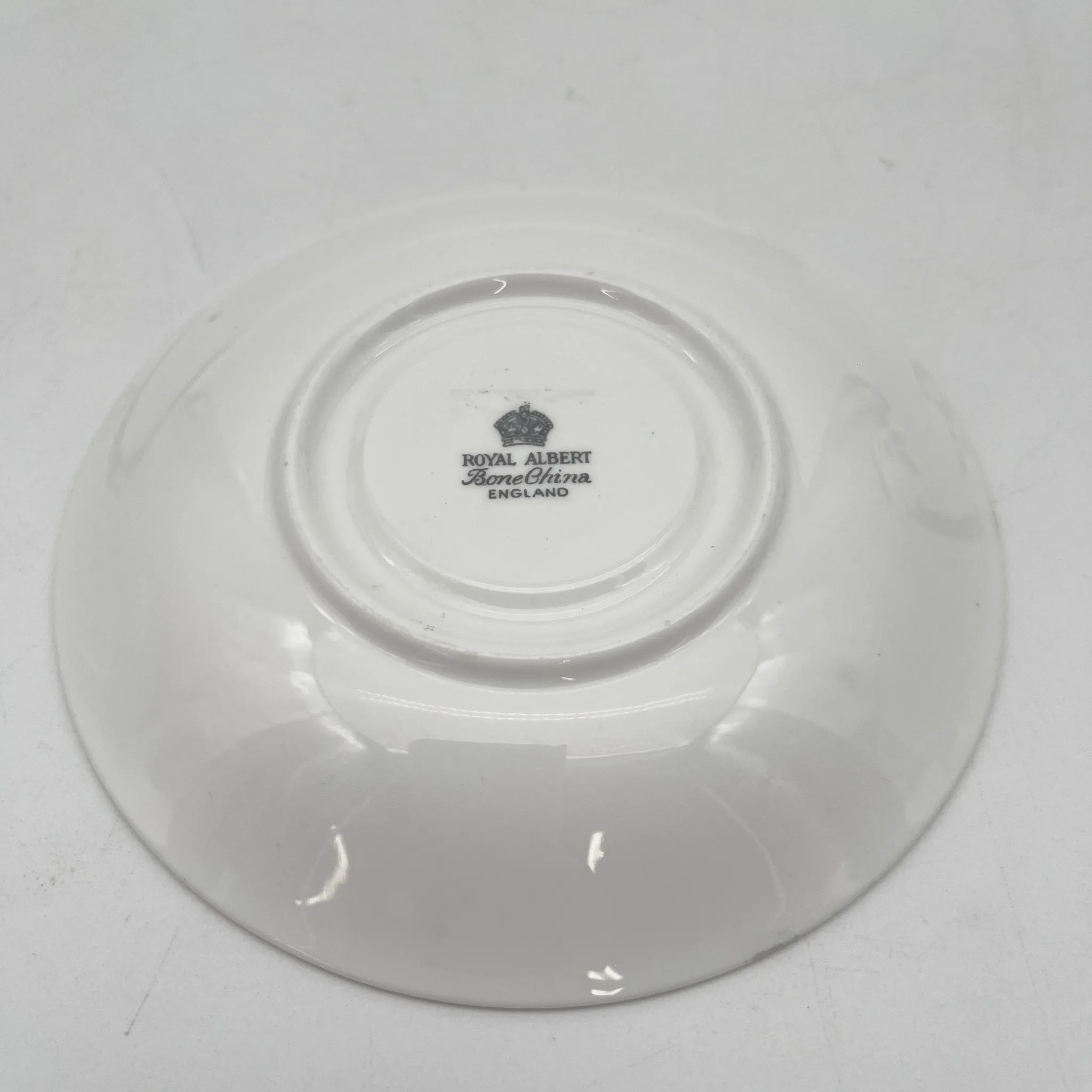 【复古】三重奏+甜点盘/ Royal Albert / Masquerade /估计20c中期/ Bone China /英国/黑玫瑰