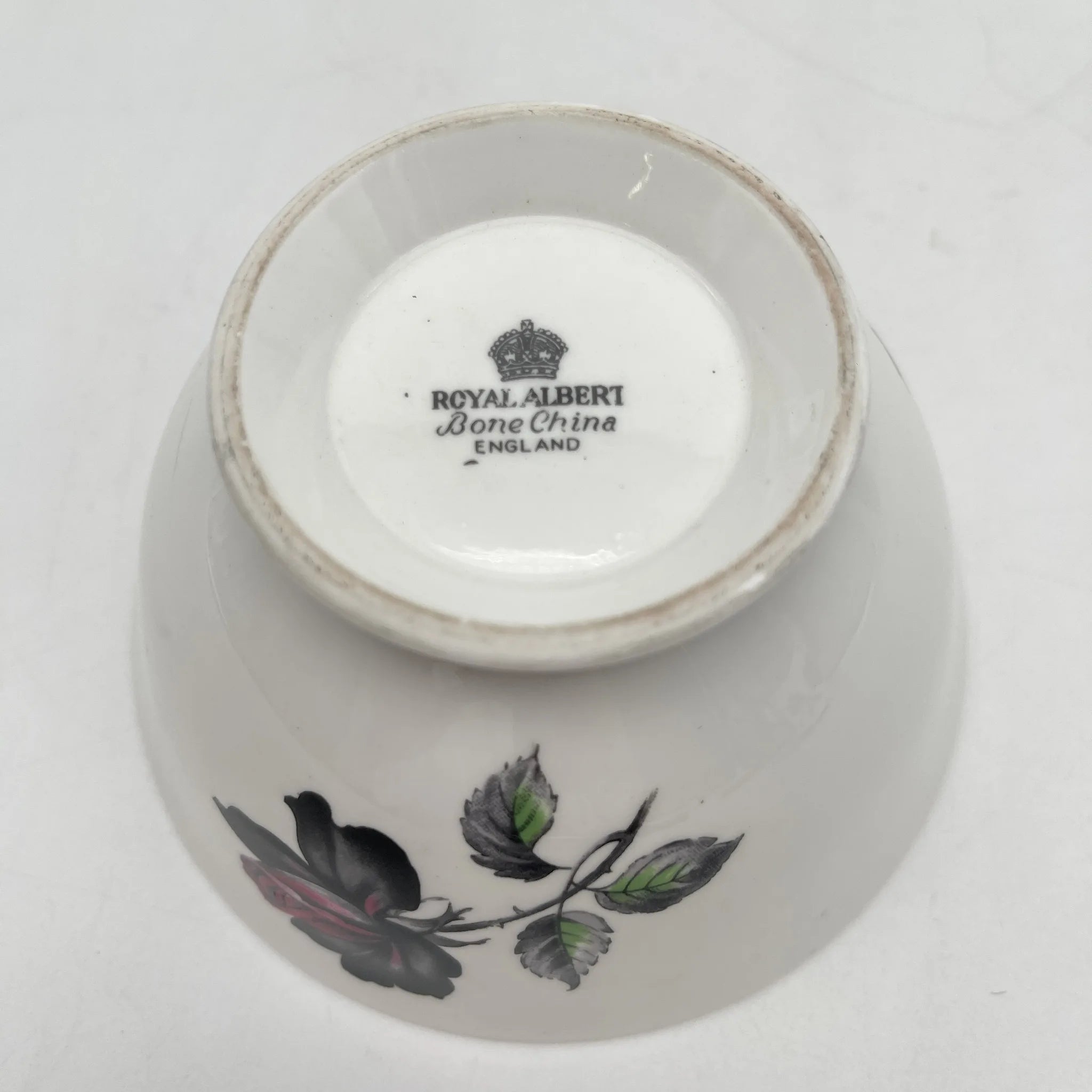 【复古】咖啡杯/ Royal Albert / Masquerade /估计20c中期/ Bone China /英国/黑玫瑰