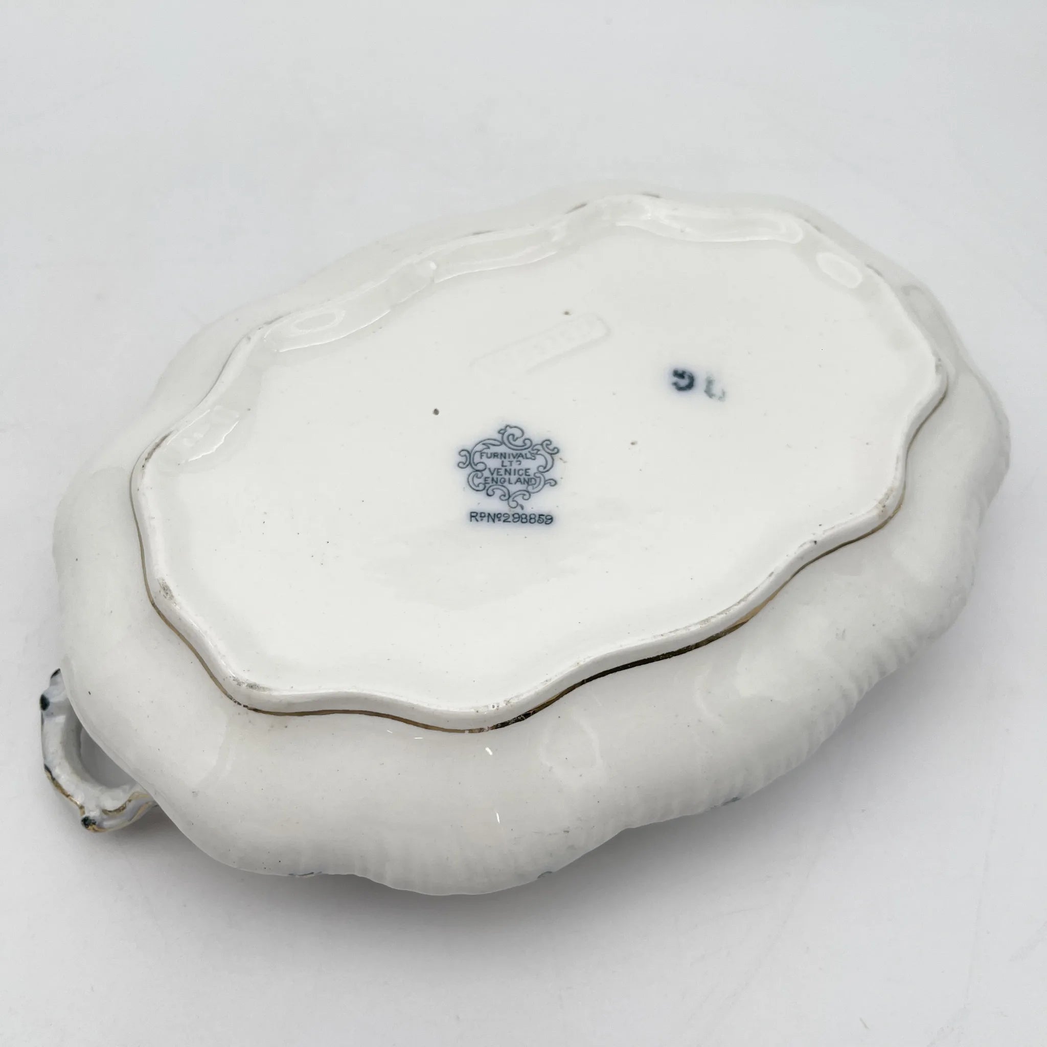 【古董】汤底/ Furnivals / Venice /估计1900左右/陶器/英国/罗凯,卷轴,拉提斯作品
