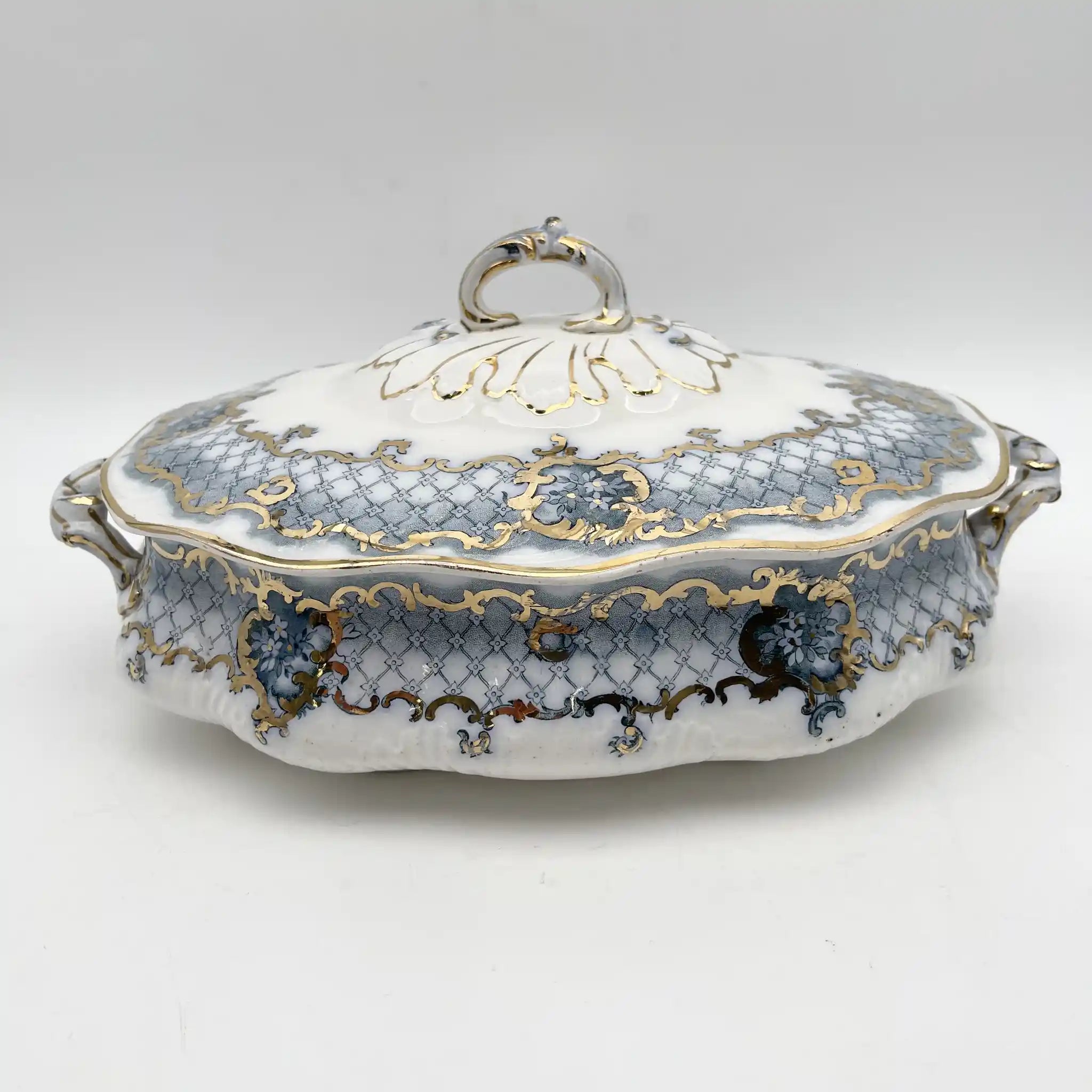 【古董】汤底/ Furnivals / Venice /估计1900左右/陶器/英国/罗凯,卷轴,拉提斯作品