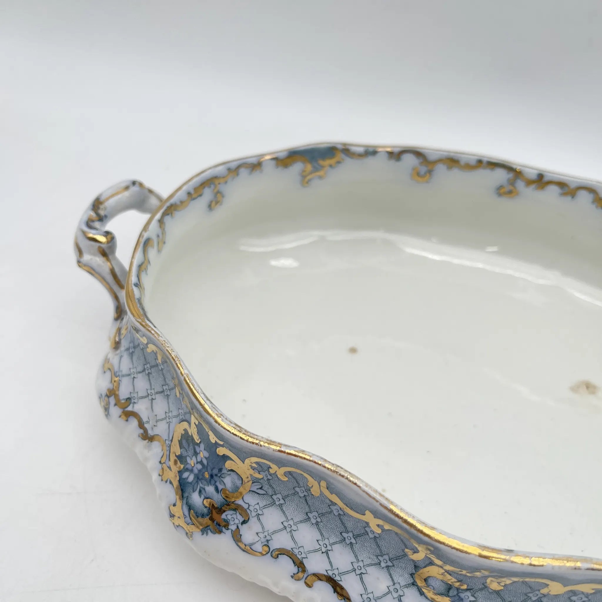 【古董】汤底/ Furnivals / Venice /估计1900左右/陶器/英国/罗凯,卷轴,拉提斯作品