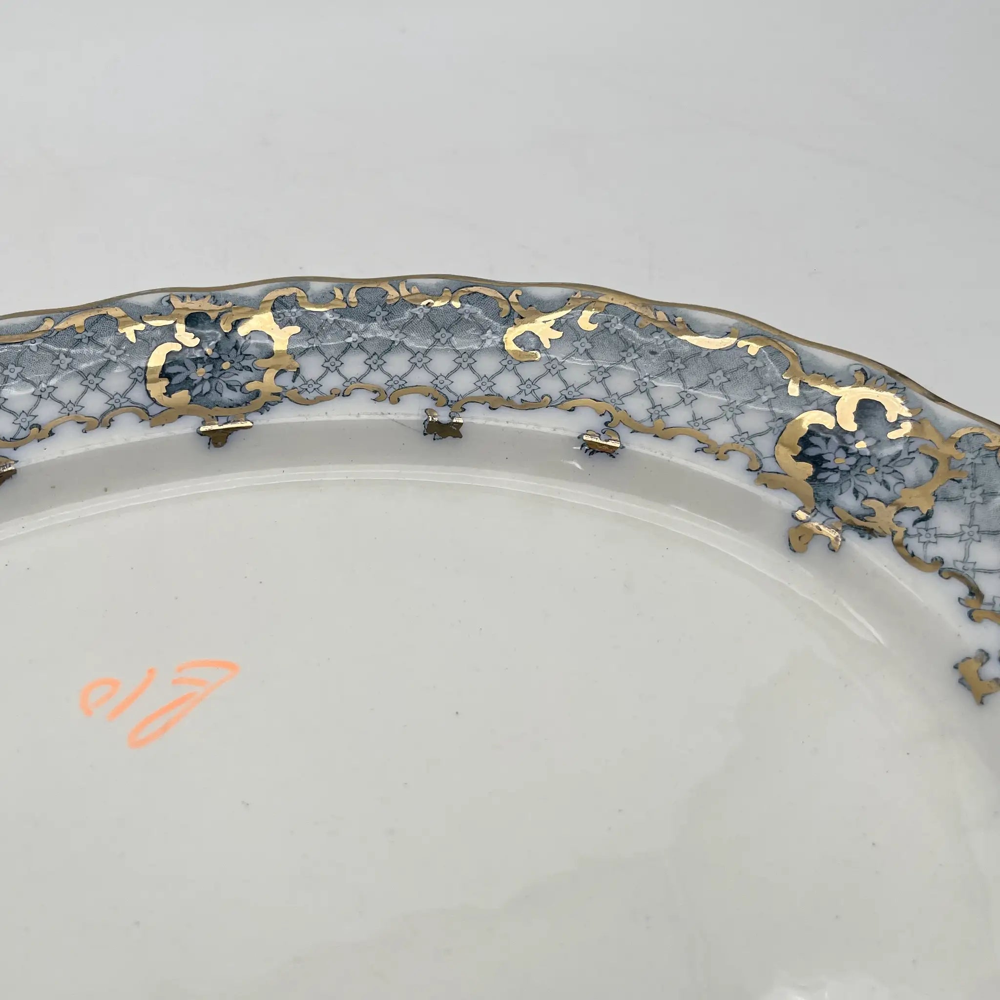 【古董】椭圆形盘子/ Furnivals / Venice /估计1900年左右/陶器/英国/罗卡伊,卷轴,拉提斯作品