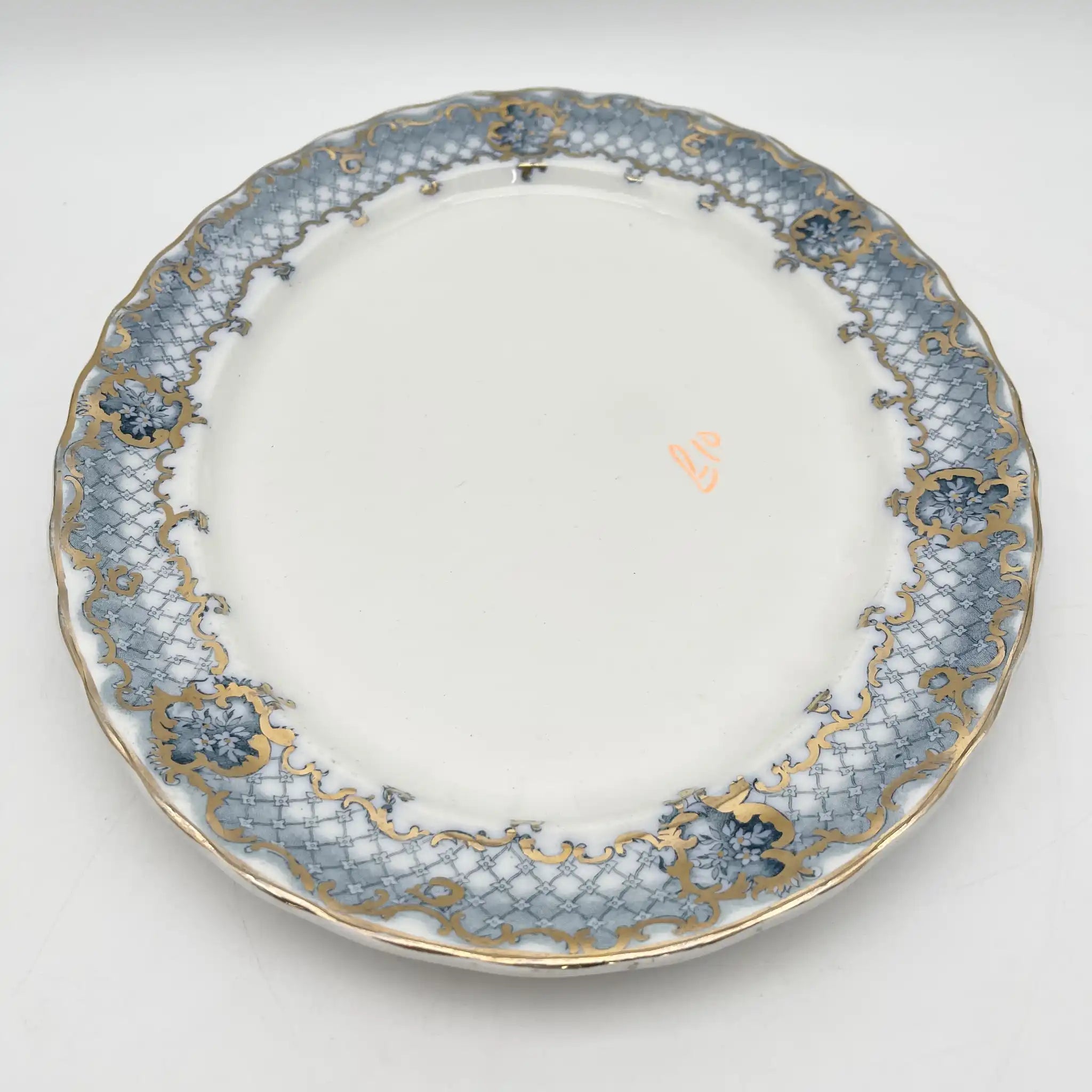 【古董】椭圆形盘子/ Furnivals / Venice /估计1900年左右/陶器/英国/罗卡伊,卷轴,拉提斯作品
