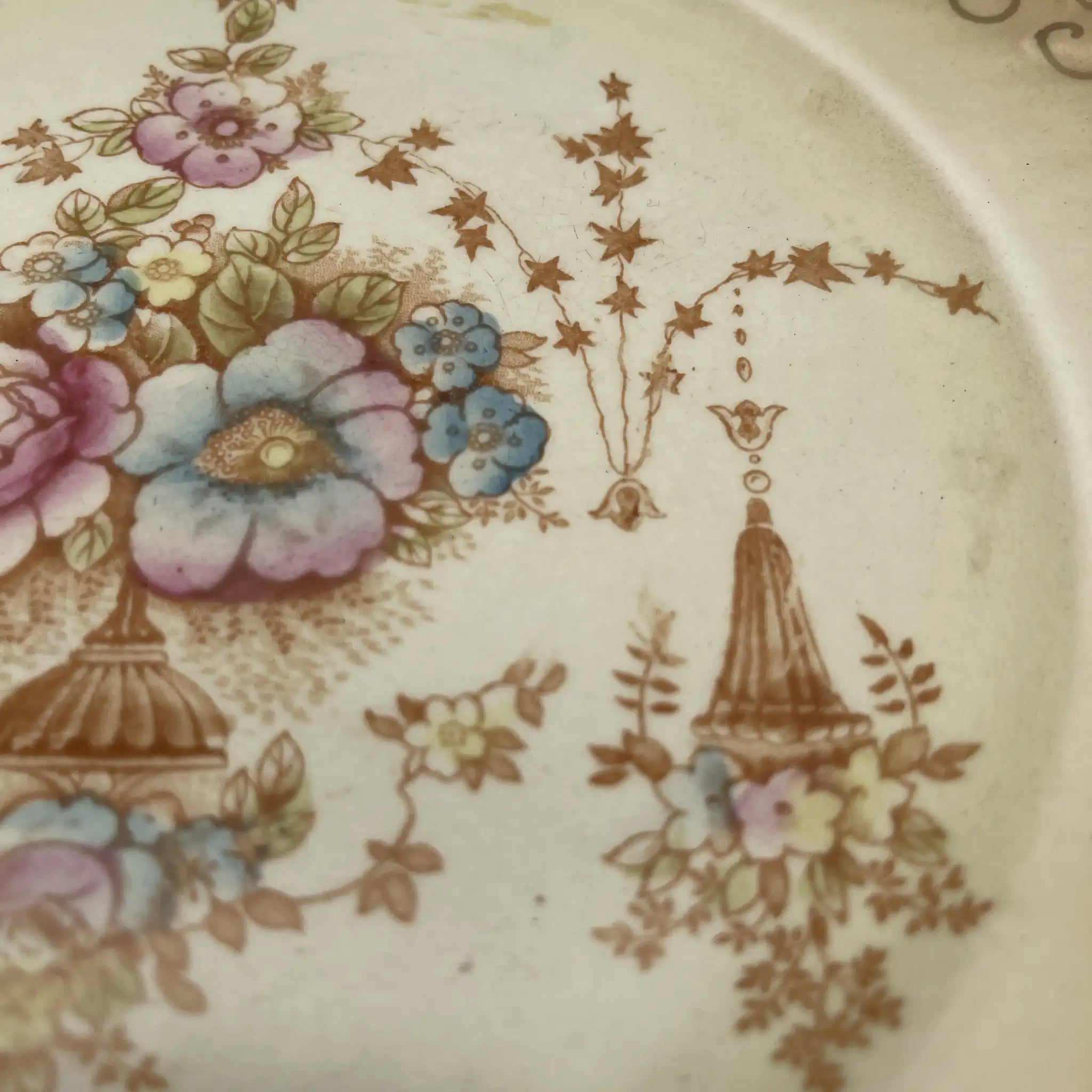 【アンティーク】 コンポート (高台皿) / Crown Devon (クラウンデボン) / Spring / 1910-1920年代 / 陶器 / イギリス / 銅板転写, 手彩色 金彩