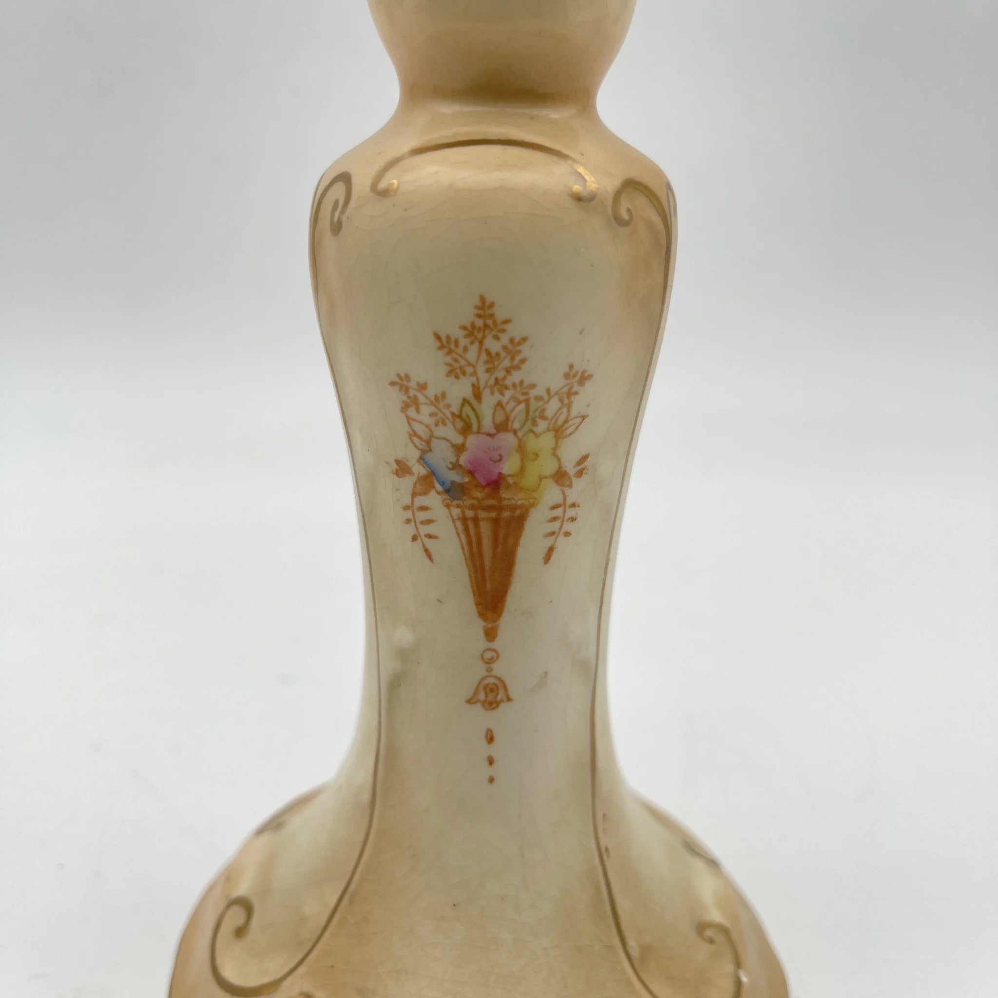 【アンティーク】 キャンドルスタンド (燭台) / Crown Devon (クラウンデボン) / 1910-1920年代 (推定) / 陶器 / イギリス / 銅板転写, 手彩色 金彩