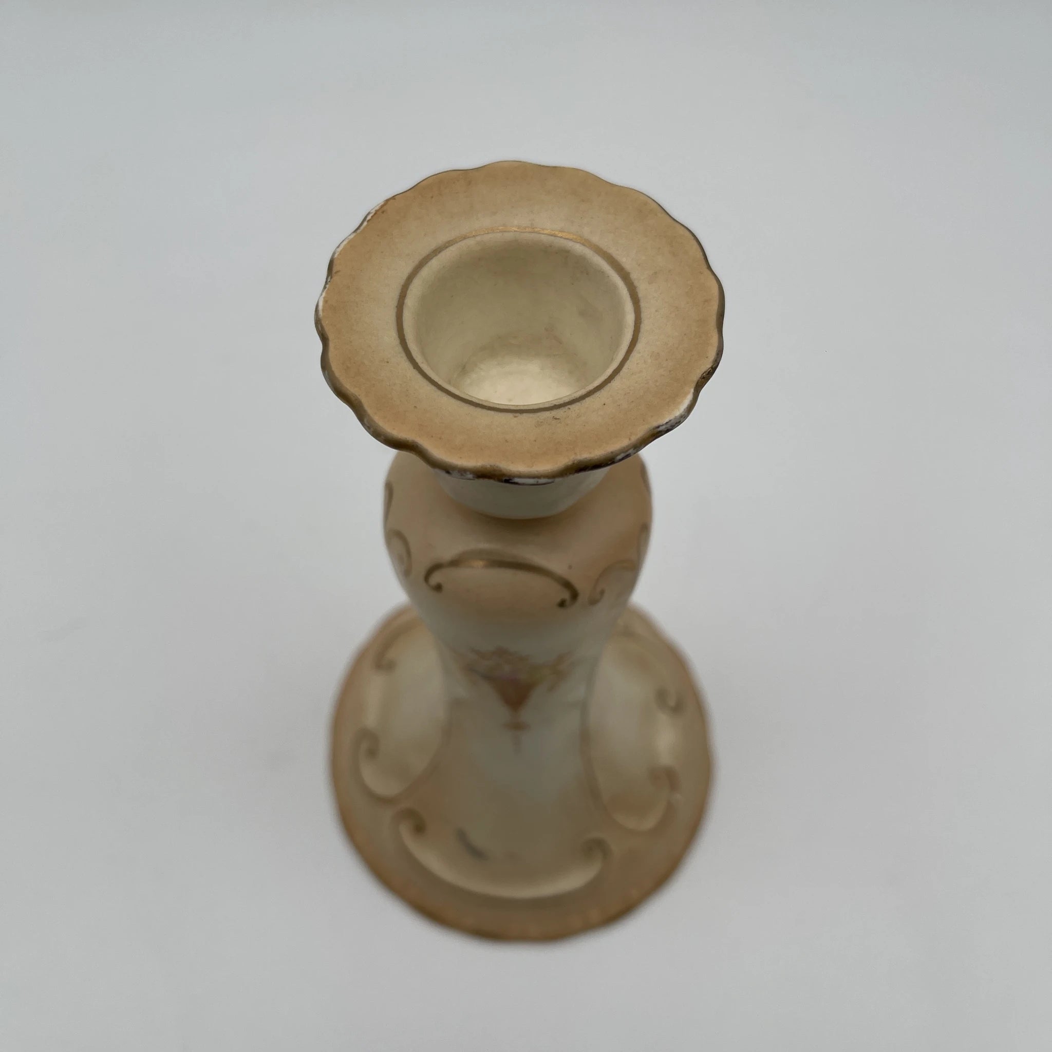 【アンティーク】 キャンドルスタンド (燭台) / Crown Devon (クラウンデボン) / 1910-1920年代 (推定) / 陶器 / イギリス / 銅板転写, 手彩色 金彩