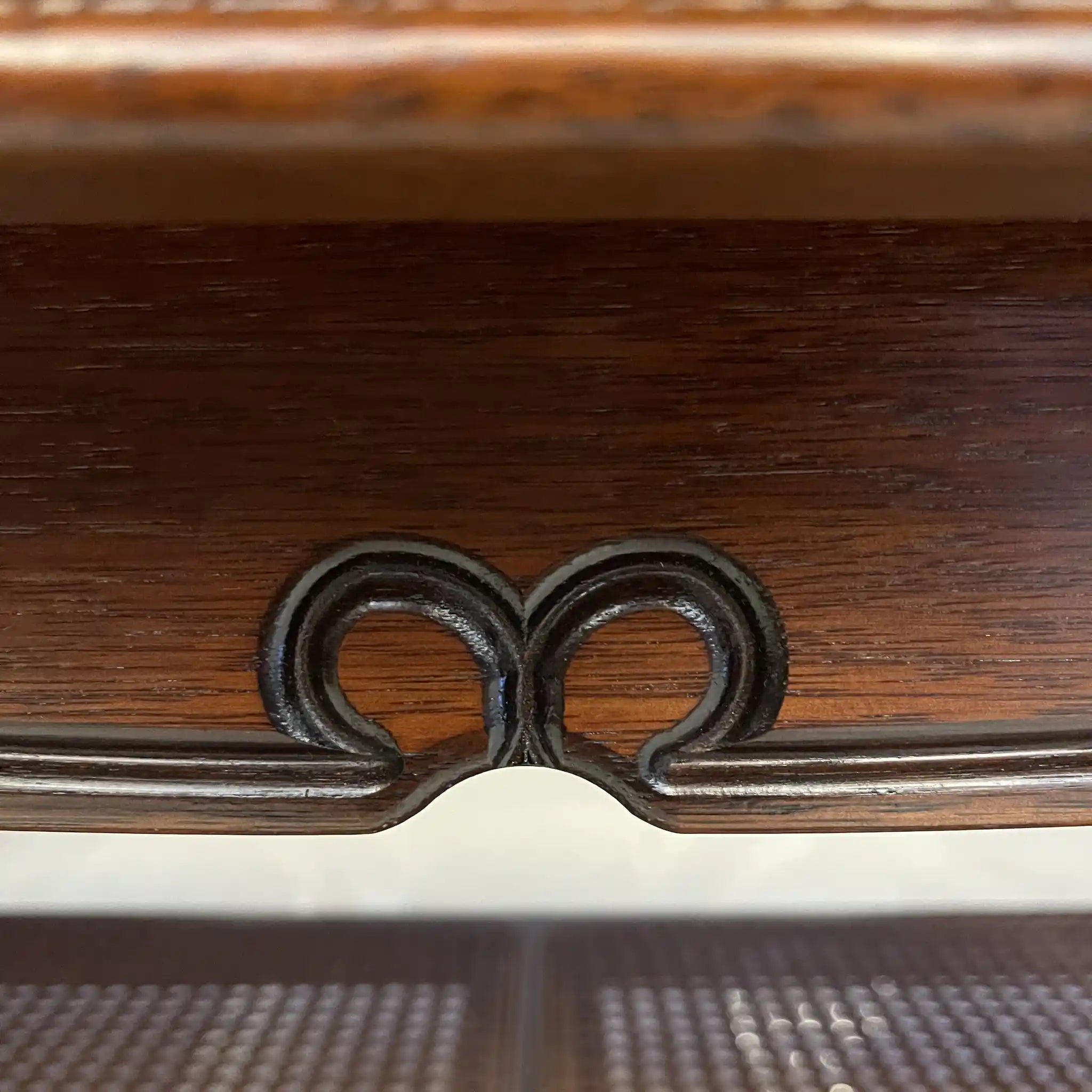 【リユース】 センターテーブル / カリモク家具 / スタンダードクラシック / ブナ材 / 日本