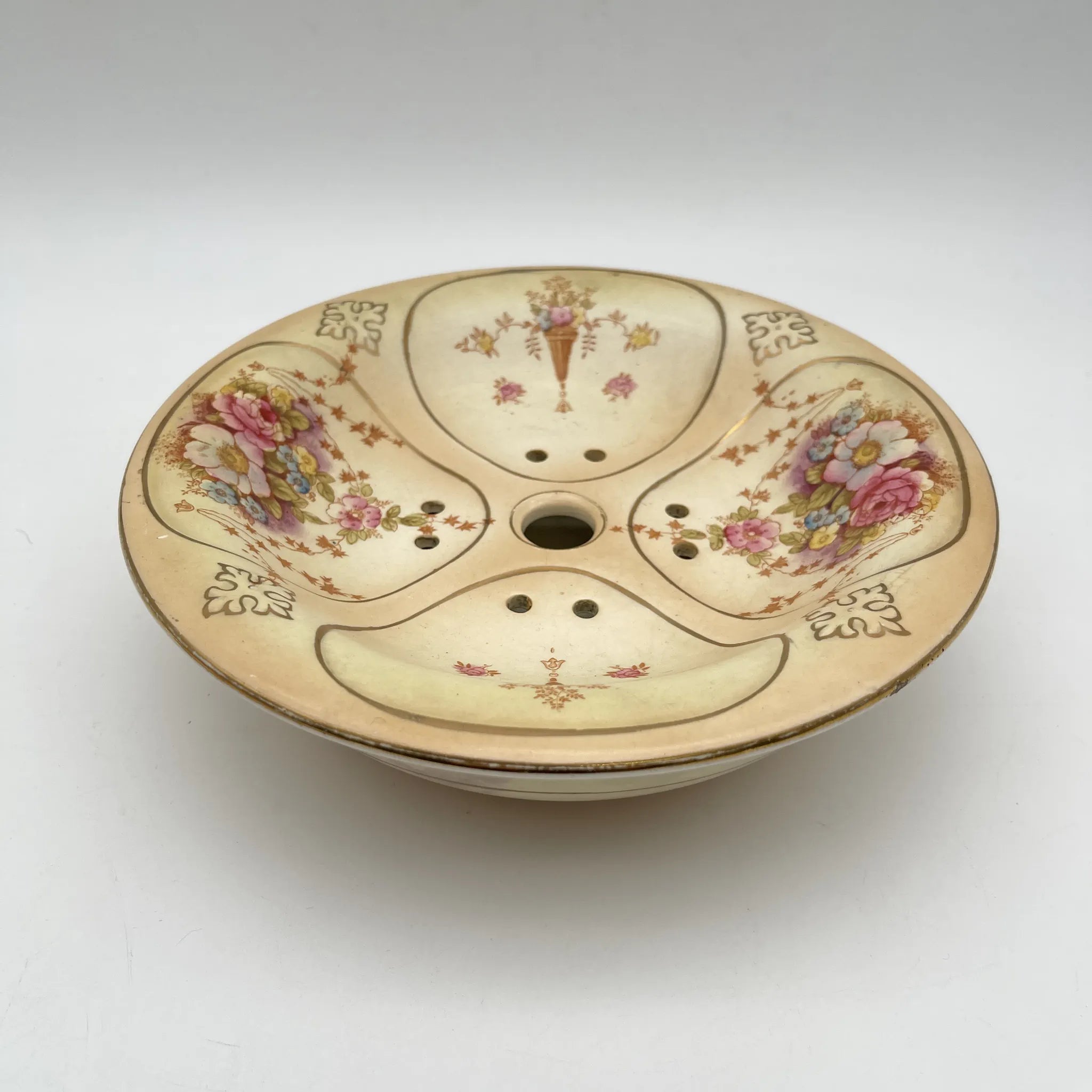 【アンティーク】 ソープディッシュ / Crown Devon (クラウンデボン) / Spring / 1910-1920年代 / 陶器 / イギリス / 銅板転写, 手彩色 金彩