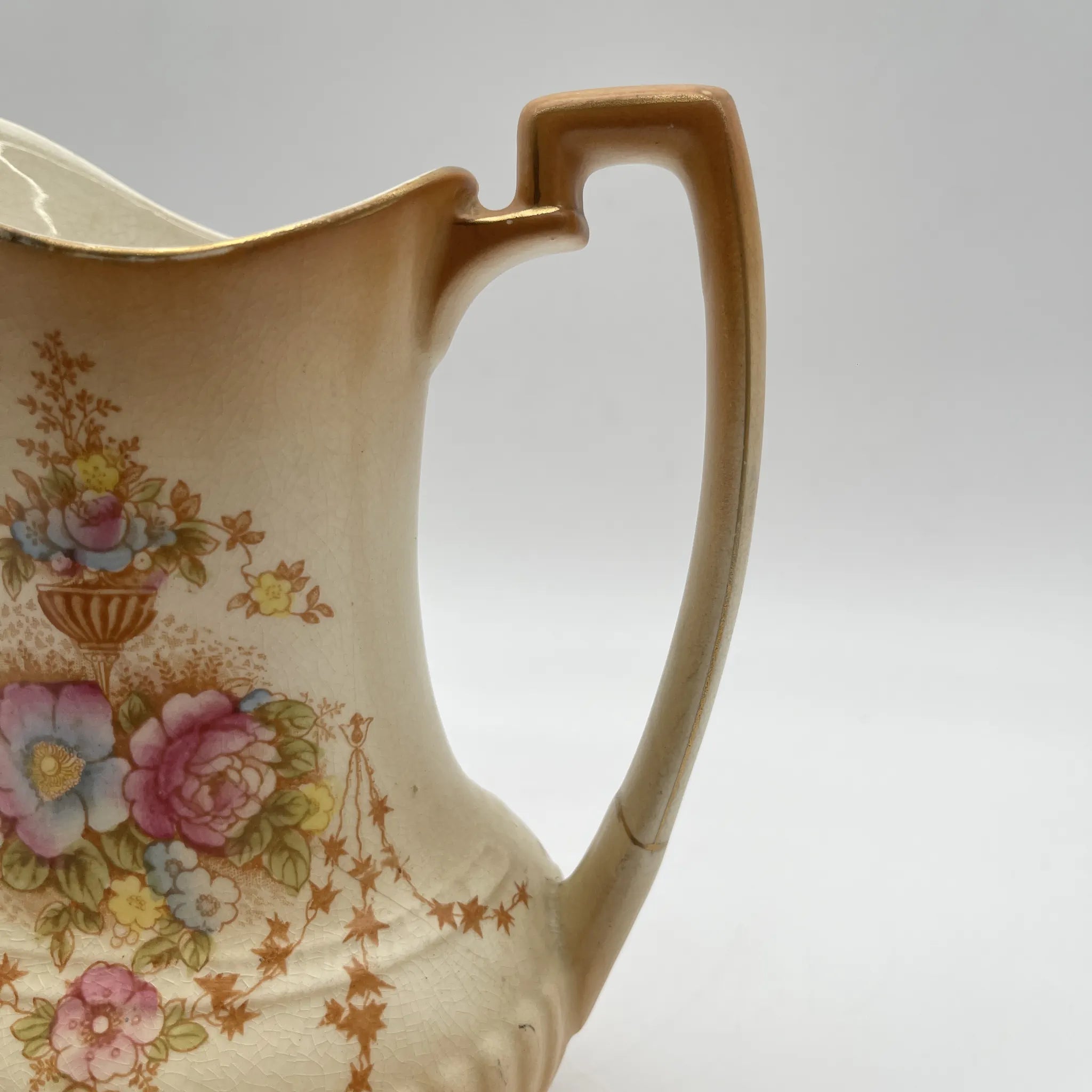 【アンティーク】 ジャグ (水差し) / Crown Devon (クラウンデボン) / Spring / 1910-1920年代 / 陶器 / イギリス / 銅板転写, 手彩色 金彩