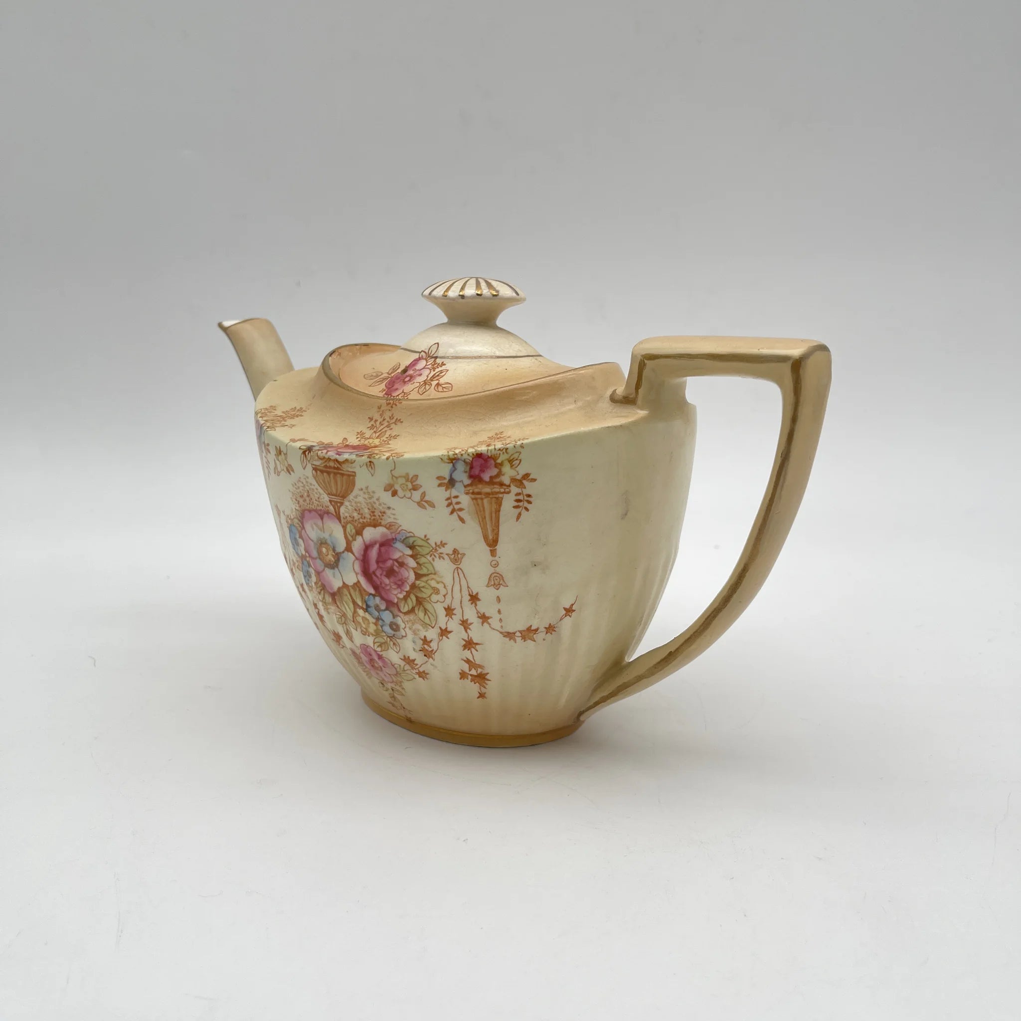 【アンティーク】 ティーポット / Crown Devon (クラウンデボン) / Spring / 1910-1920年代 / 陶器 / イギリス / 銅板転写, 手彩色 金彩