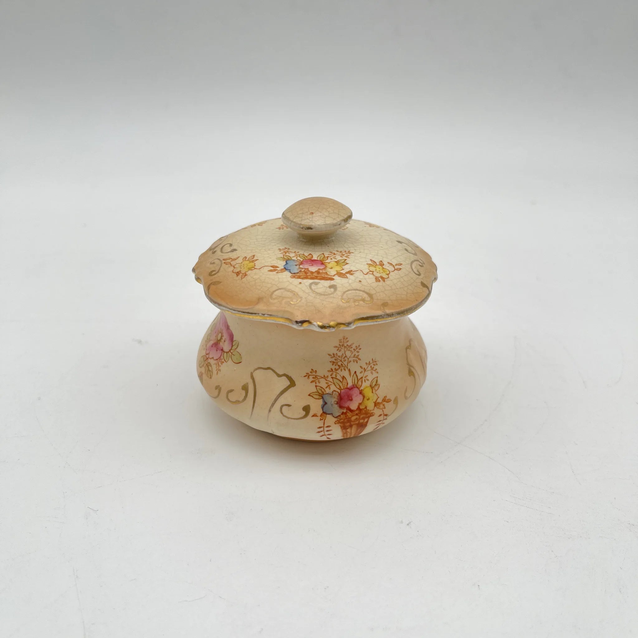 【アンティーク】 ポプリポット (小物入れ) / Crown Devon (クラウンデボン) / 1910-1920年代 (推定) / 陶器 / イギリス / 銅板転写, 手彩色 金彩