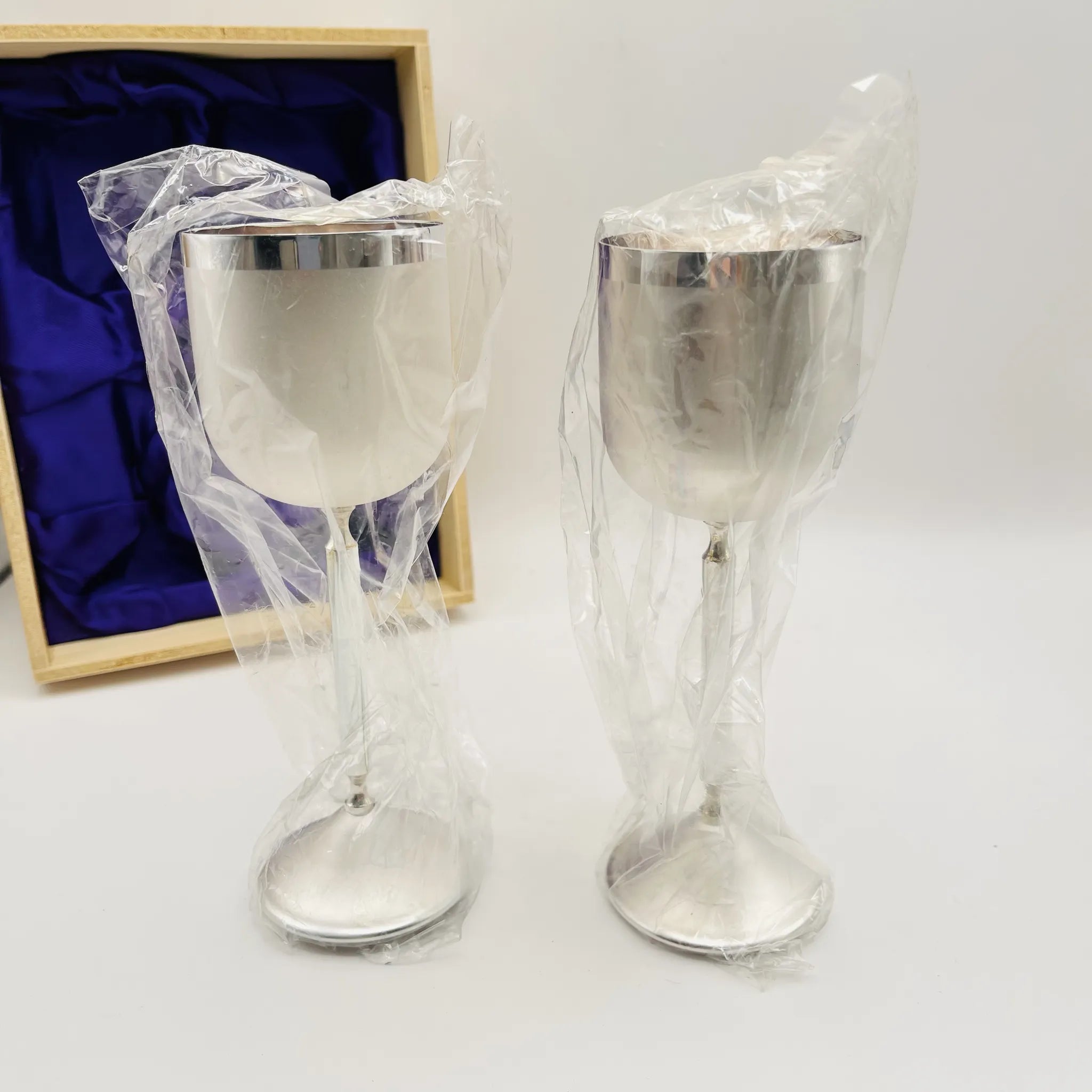 【リユース】 ワインカップ 2P / ファインシルバー / 未使用,箱あり / 箱付き