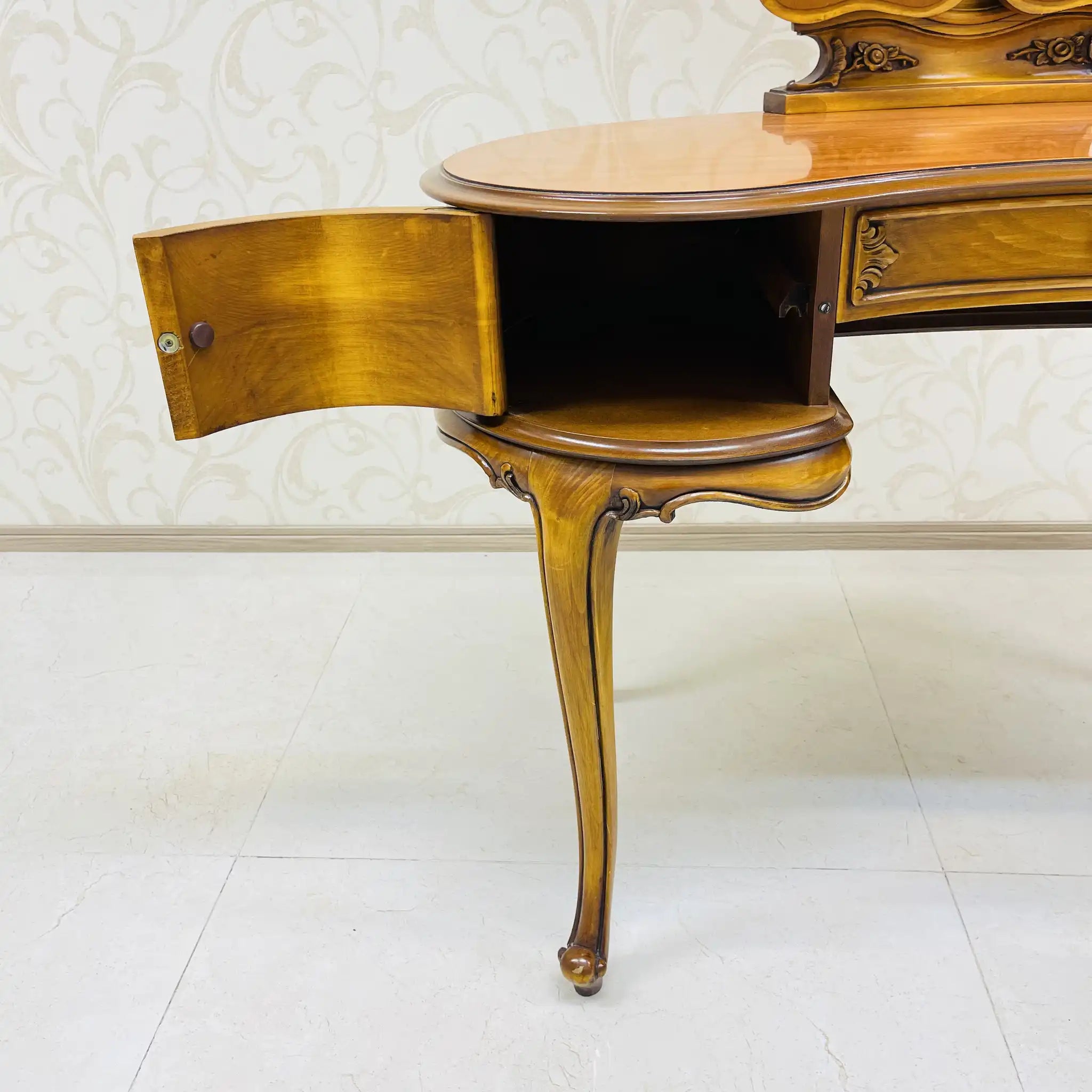 【リユース】 ドレッサー