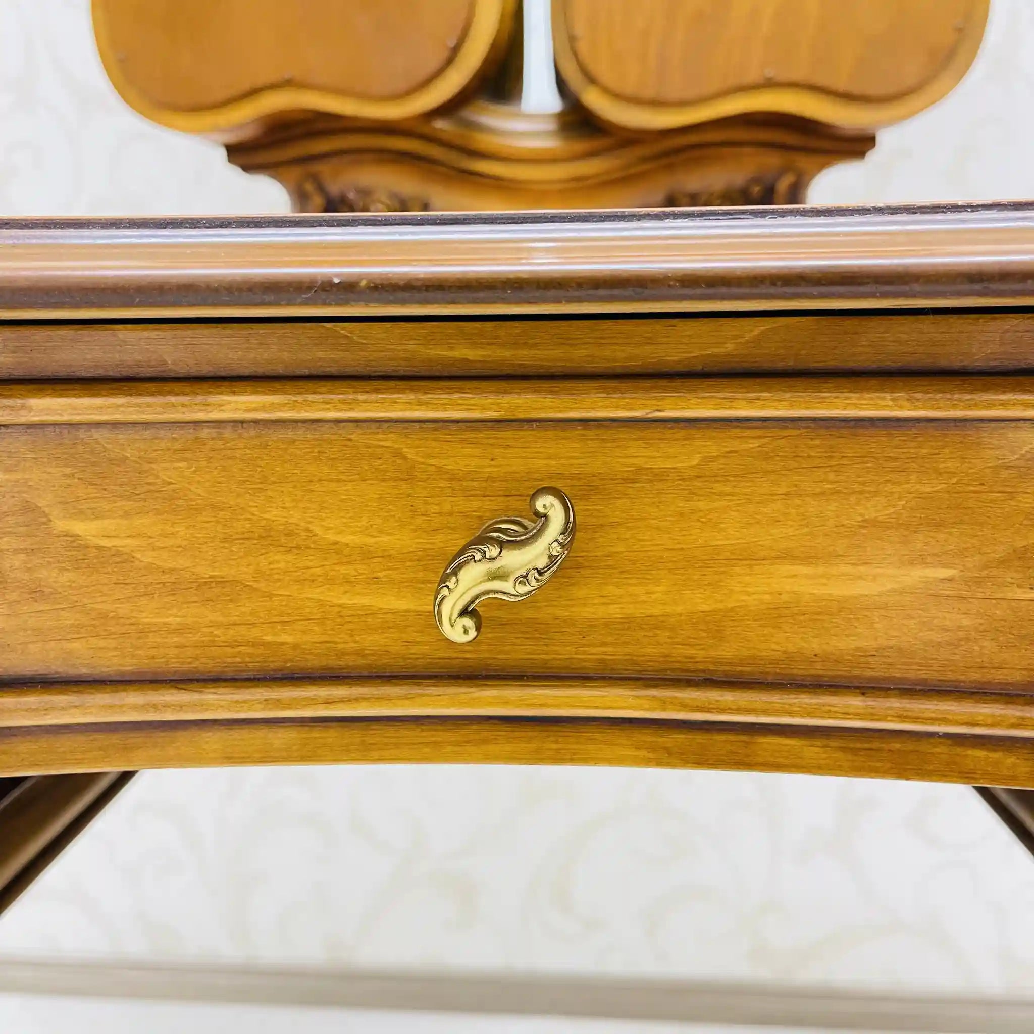 【リユース】 ドレッサー