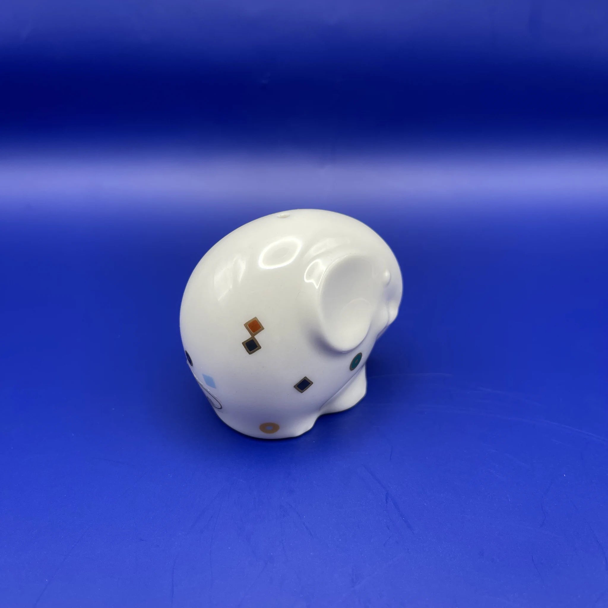 【リユース】 スパイスボトル / NARUMI(ナルミ) / ゾウ / Bone China / 日本 / 未使用 / 箱付き