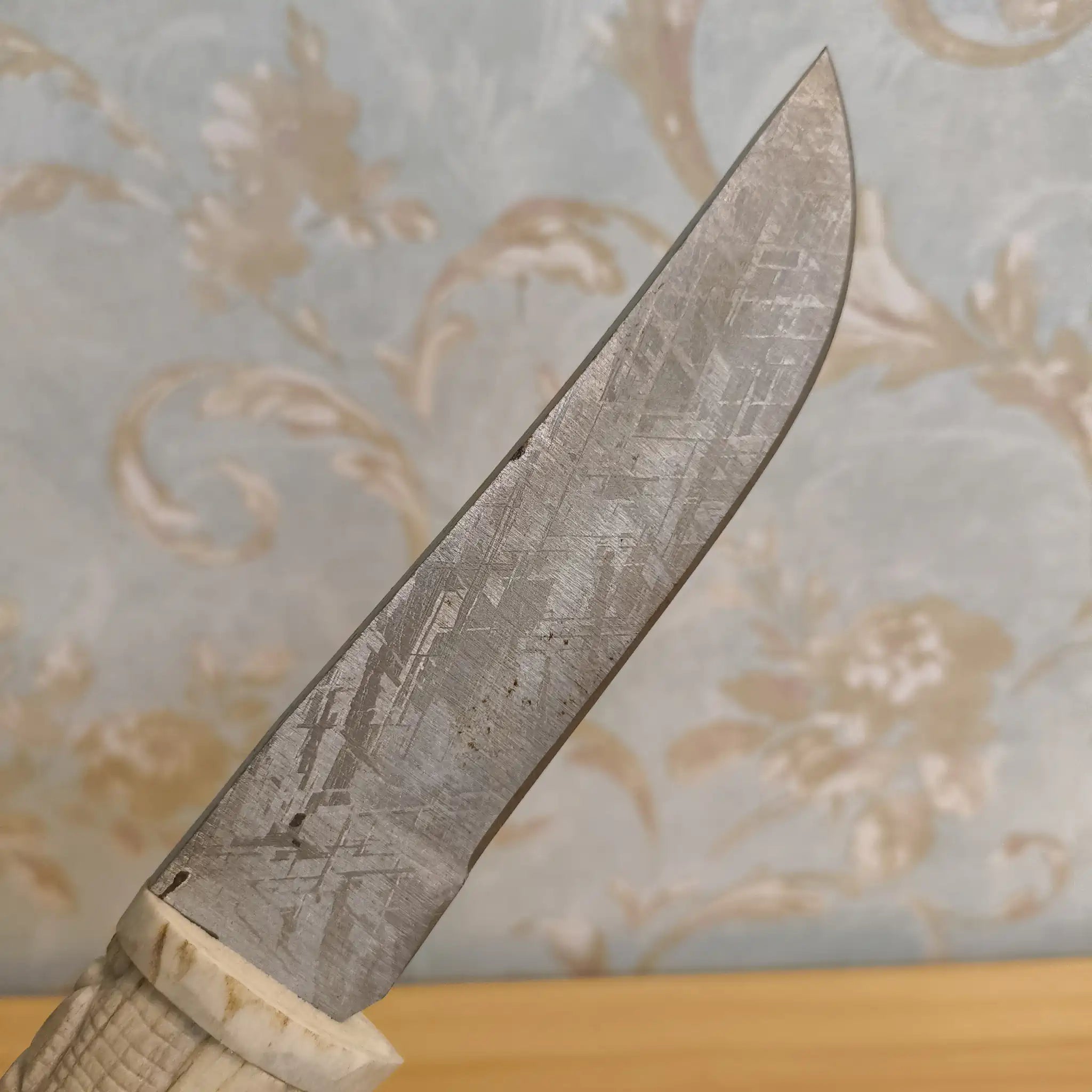 【リユース】 模造ナイフ / 鉄隕石 (推定) / 北欧 (推定)